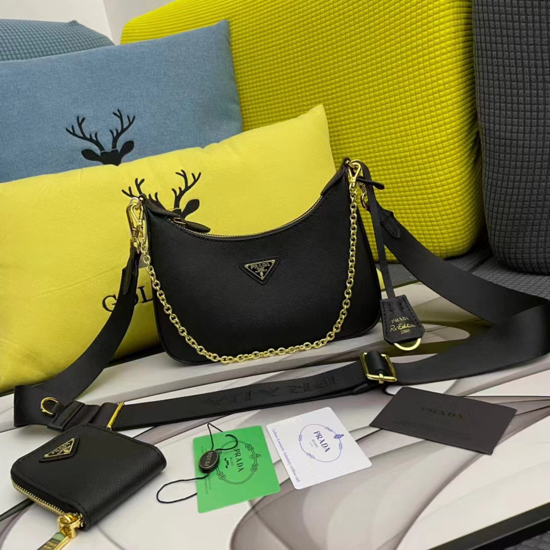 BAG（ 22 x 18 x  6 CM）