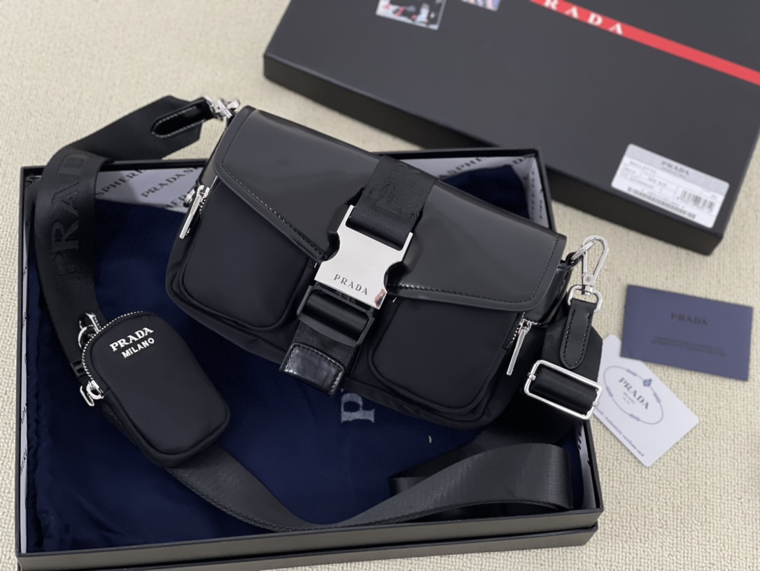 BAG（23 x 12.5 x 5.5 CM）