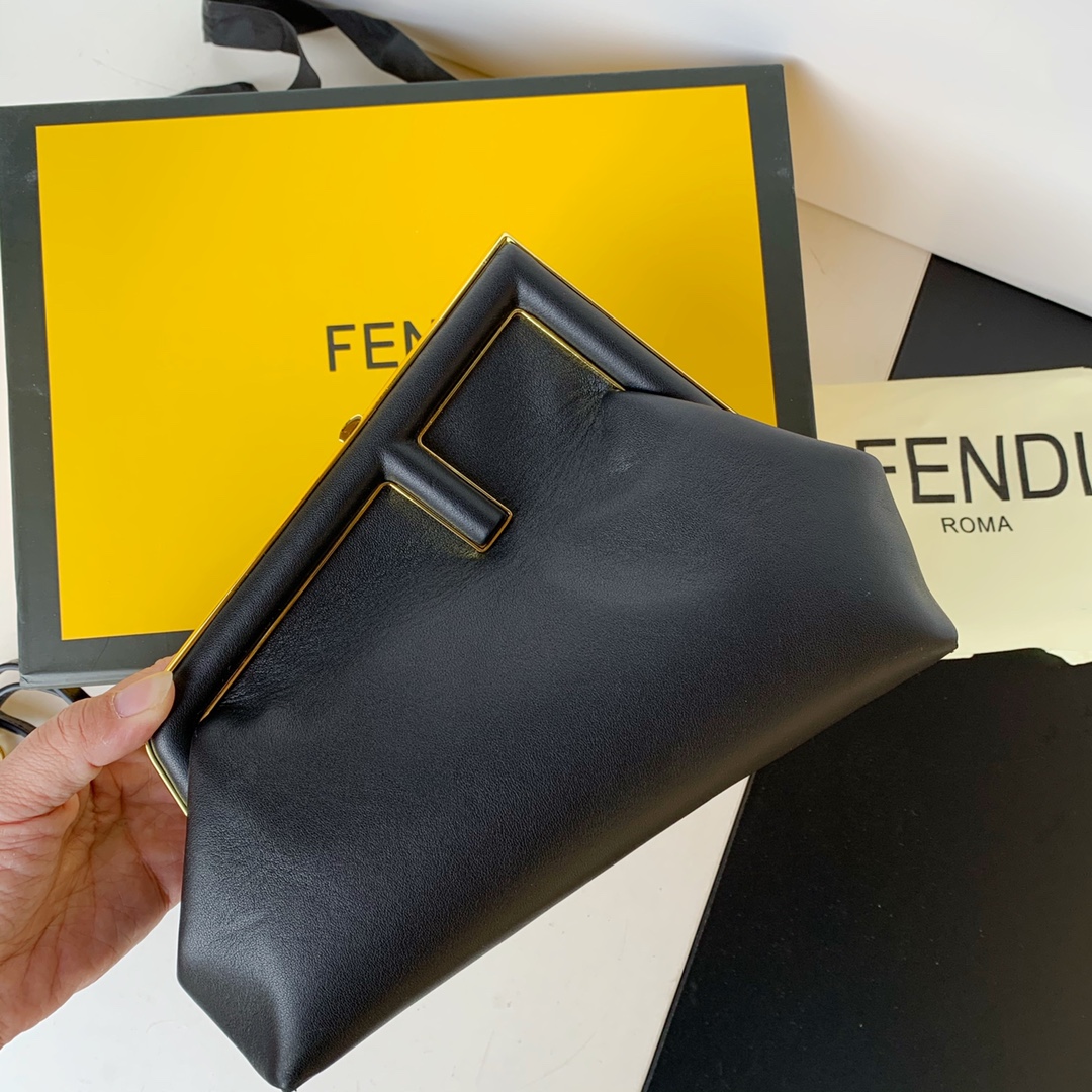 BAG（26 x 18 x 9.5 CM）