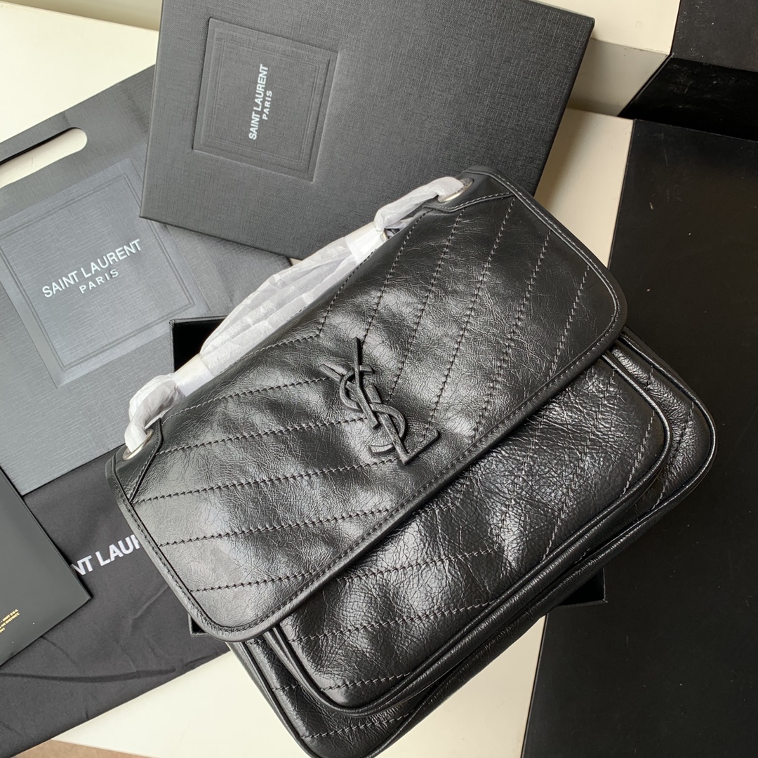 BAG（28 X 20 X 8.5 CM）