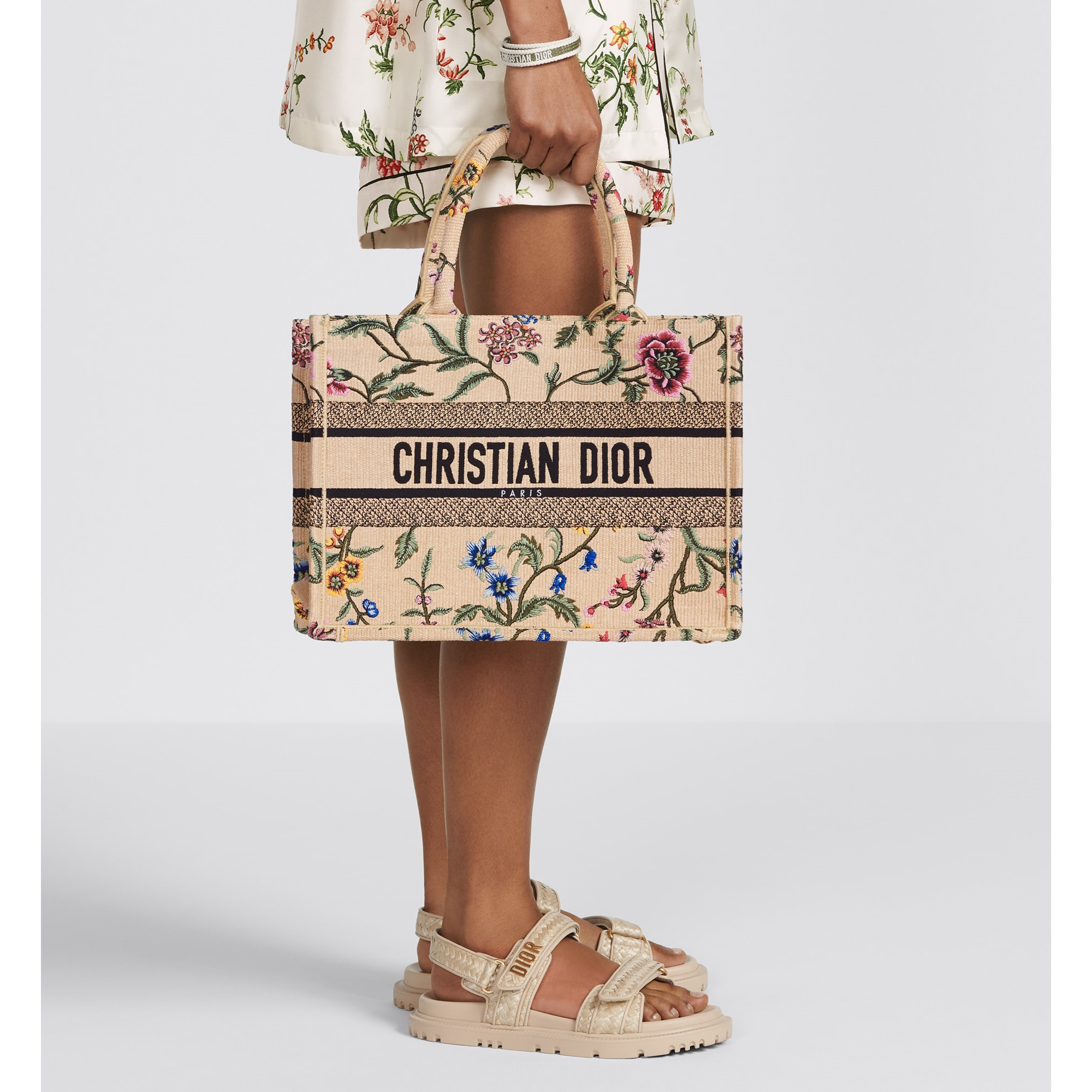 BAG (36 x 27.5 x 16.5 cm)