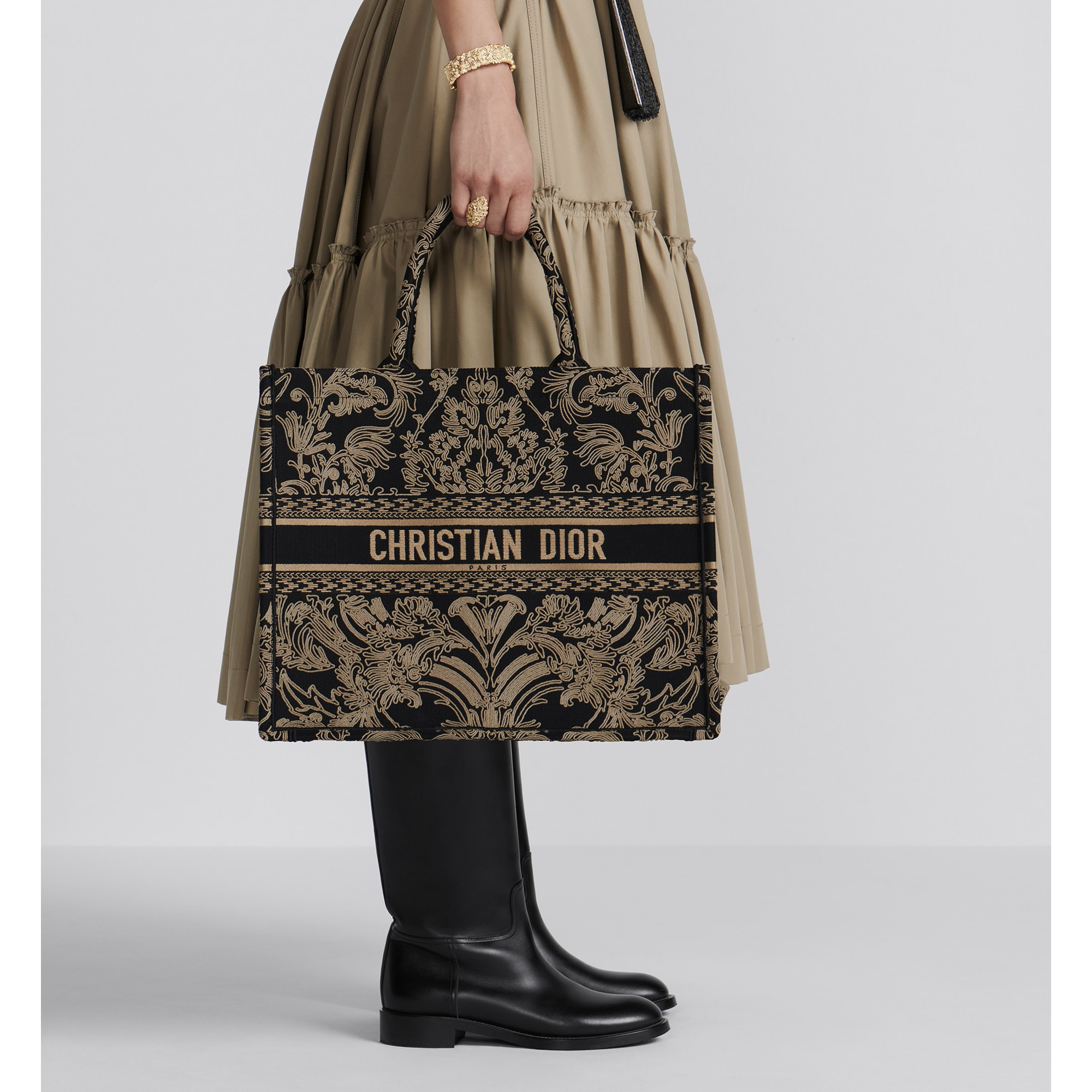 BAG（41.5 x 35 x 18 CM）