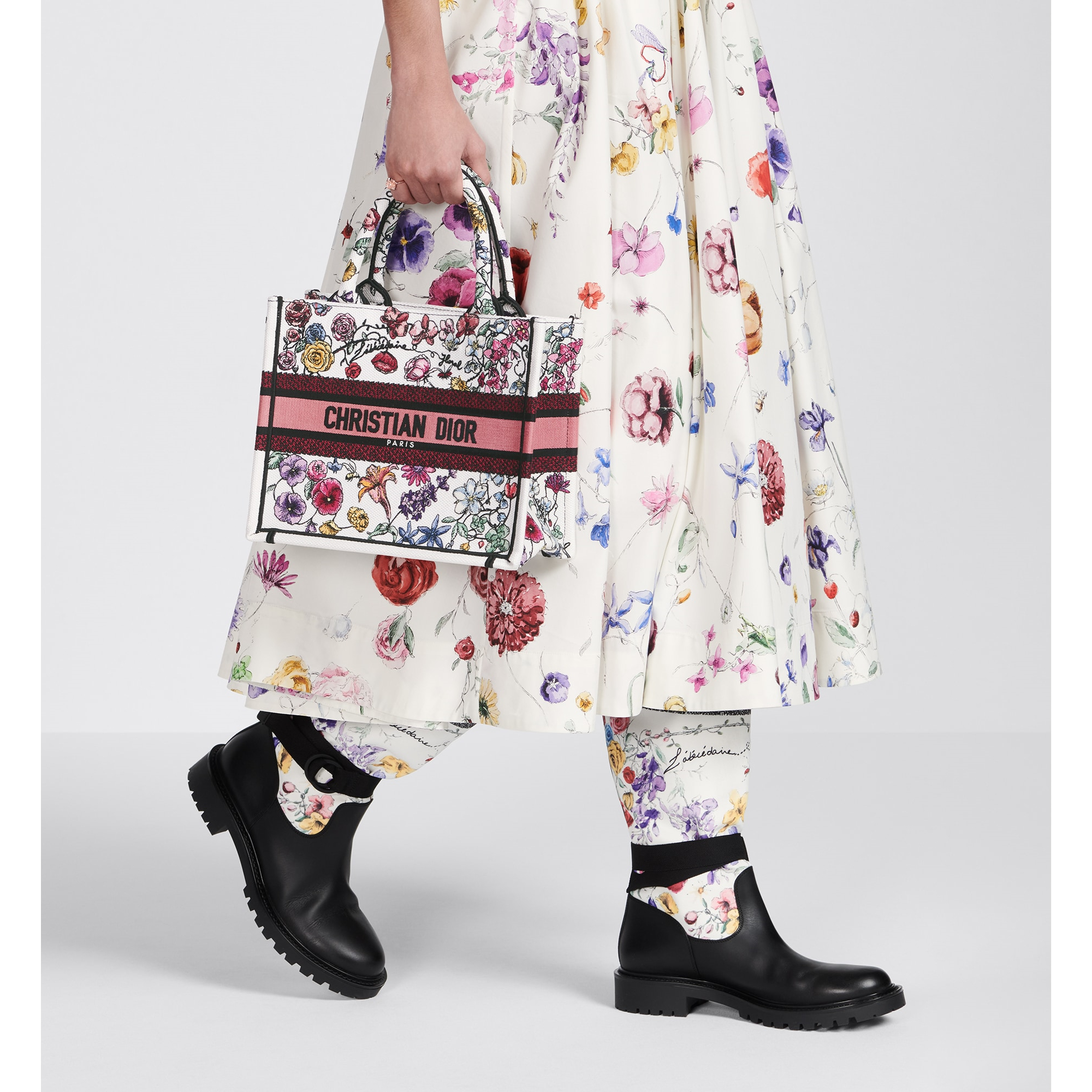 BAG（26.5 x 21 x 14 cm）