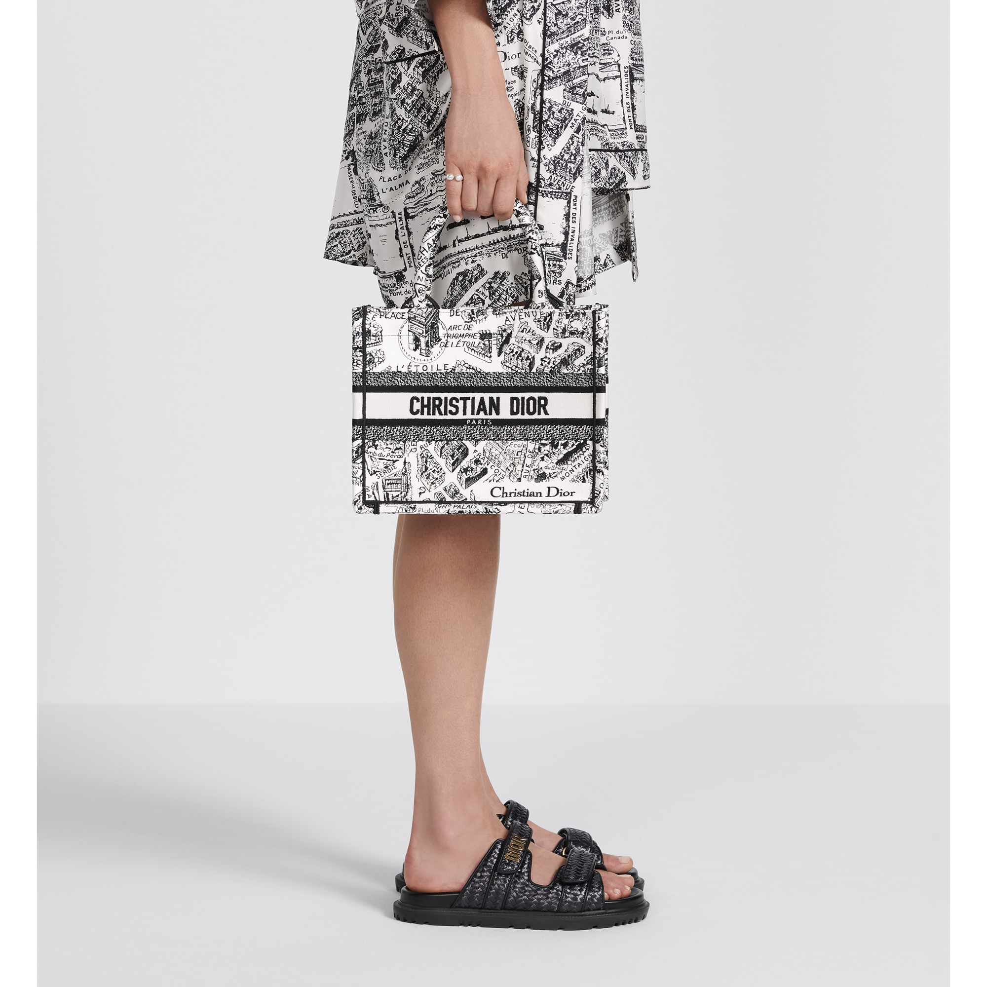 BAG（26.5 x 21 x 14 cm）