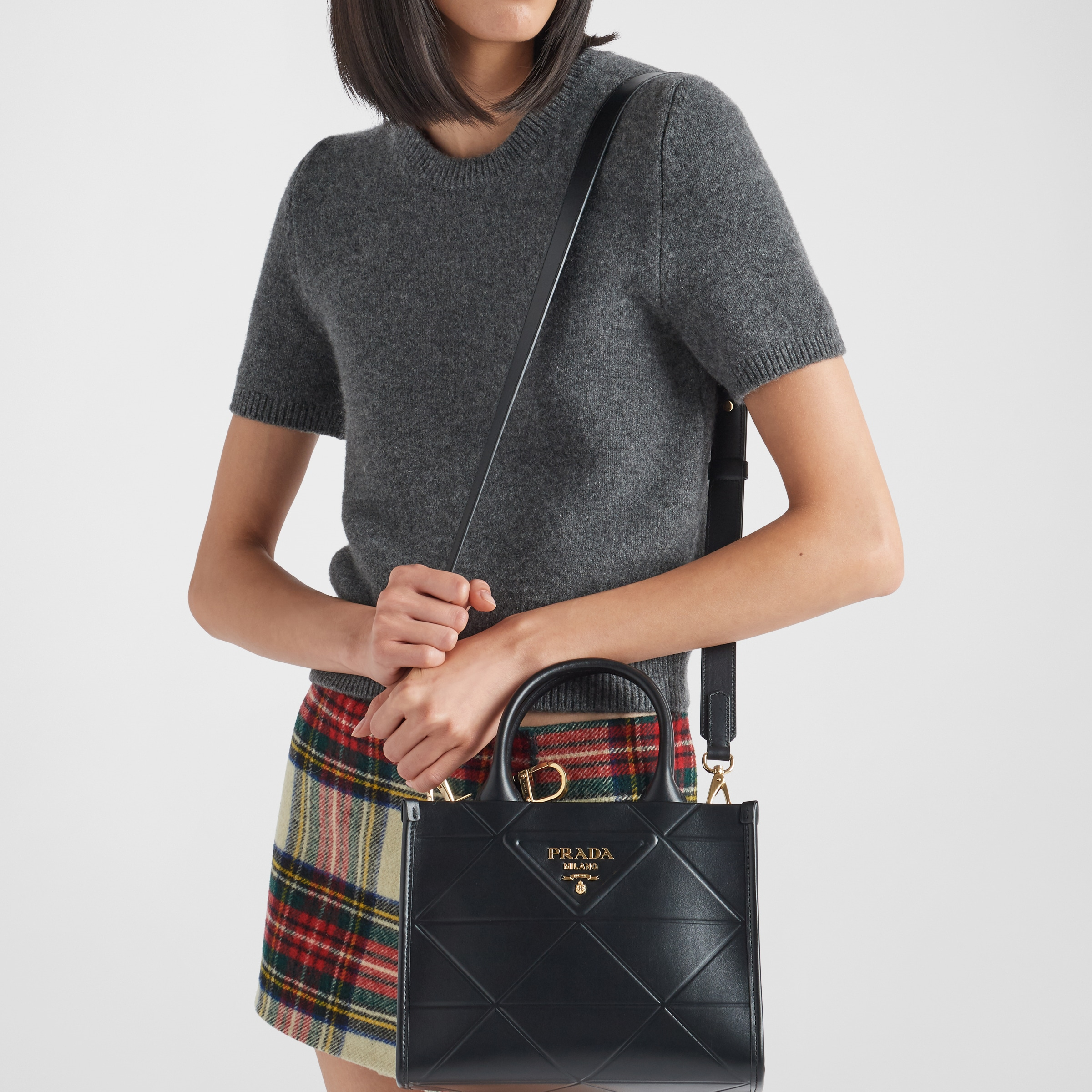 BAG（24 x 18 x 9 CM）