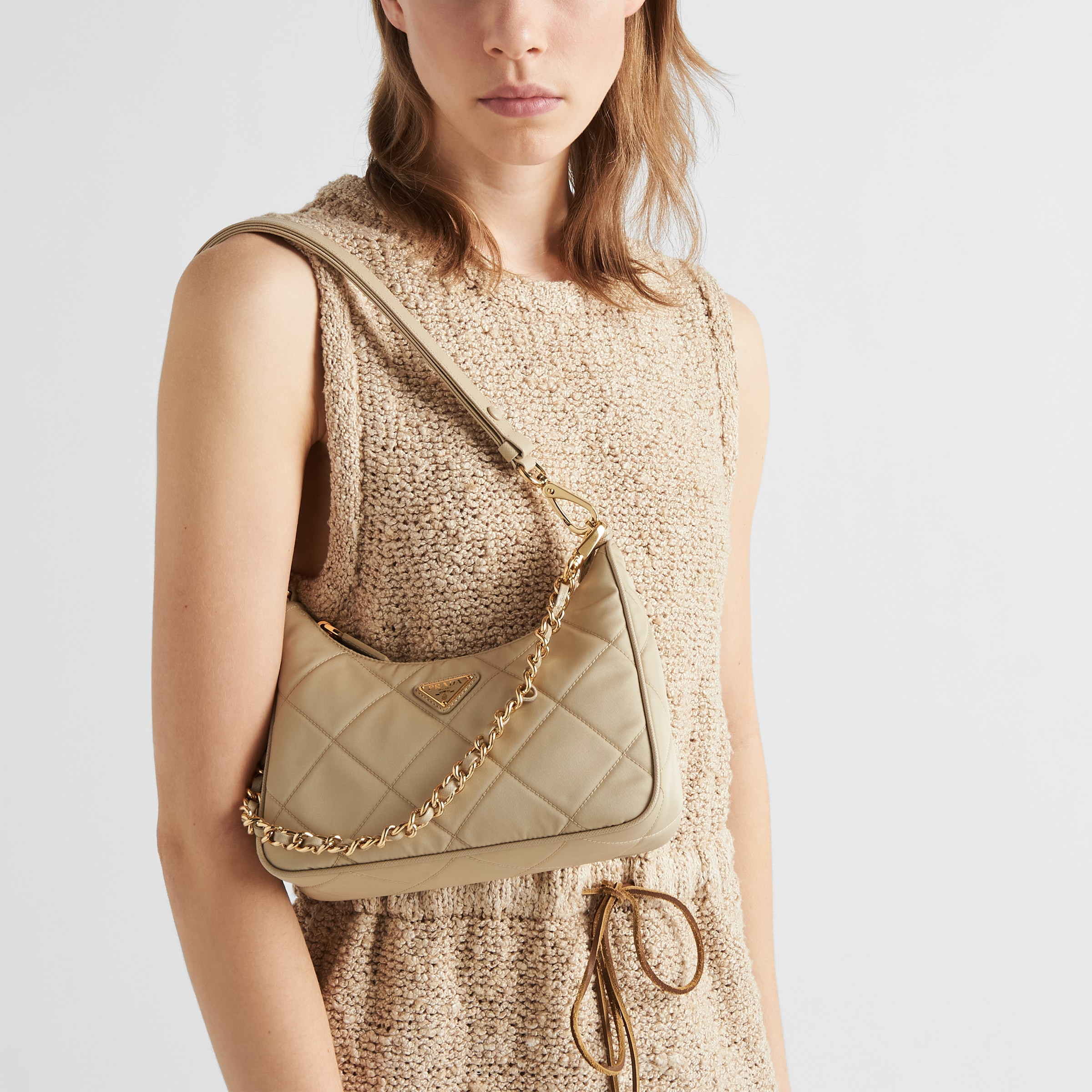 BAG（22 x 18 x 6 CM）