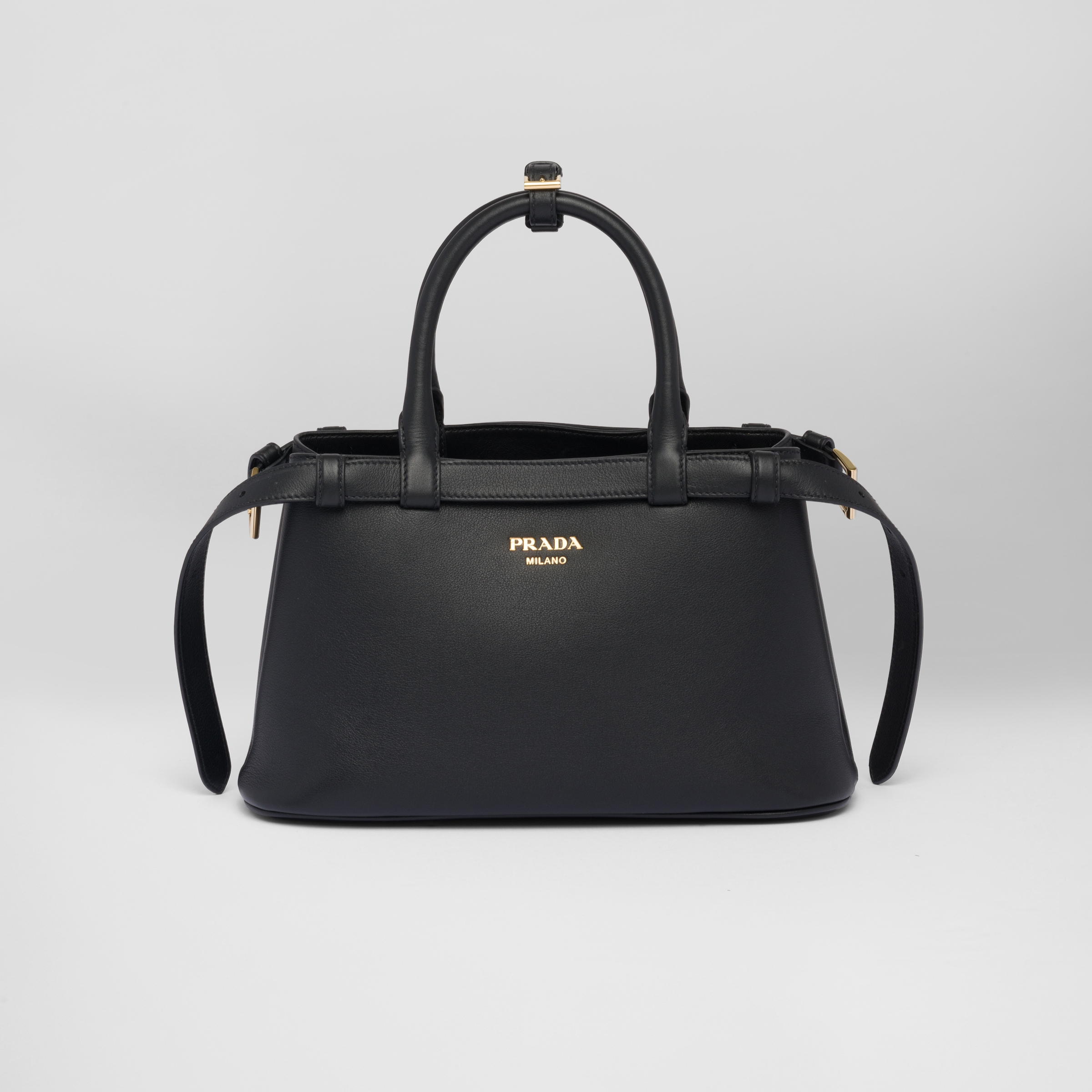 BAG（28 x 18 x 10.5 CM）