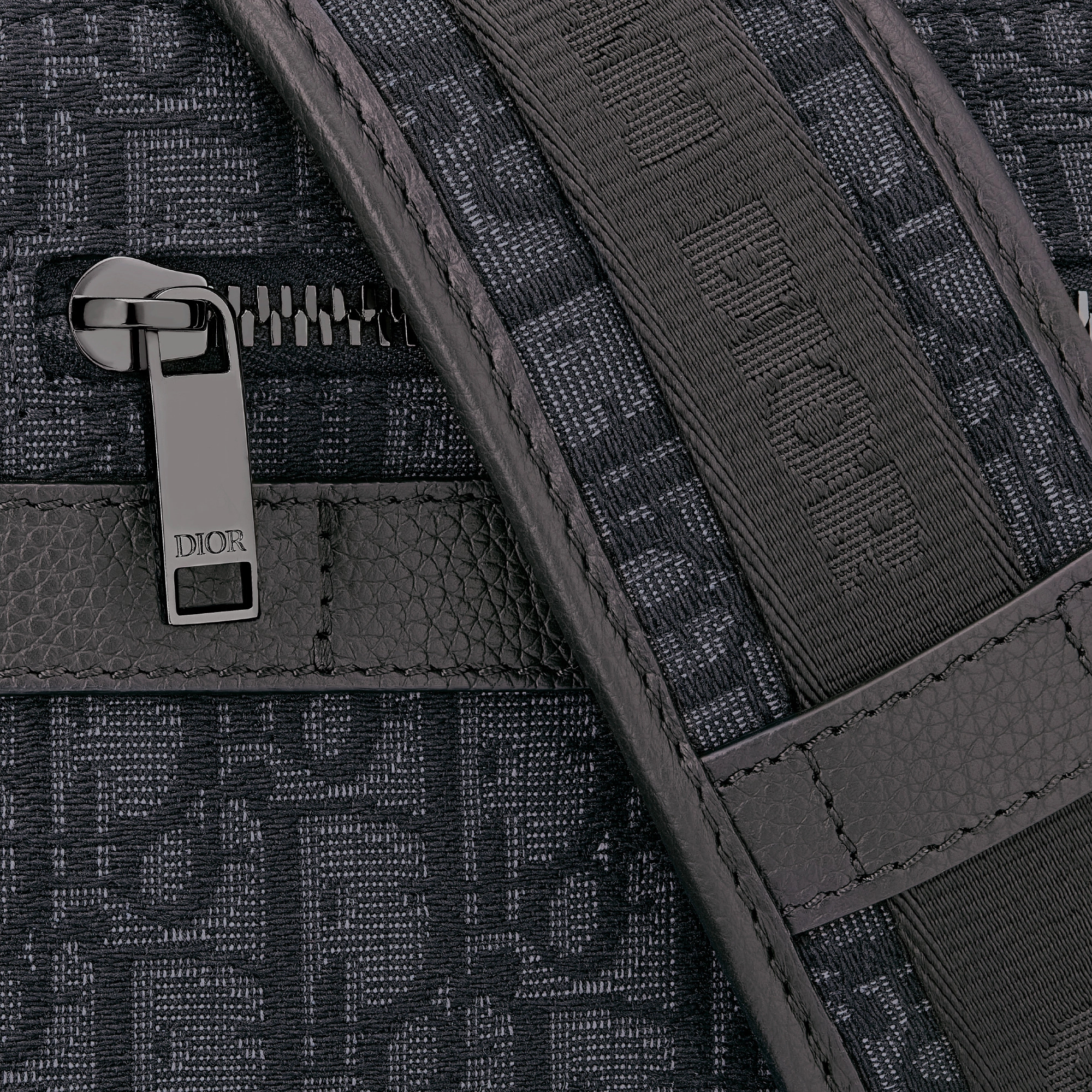 BAG （22 x 15 x 6 CM）