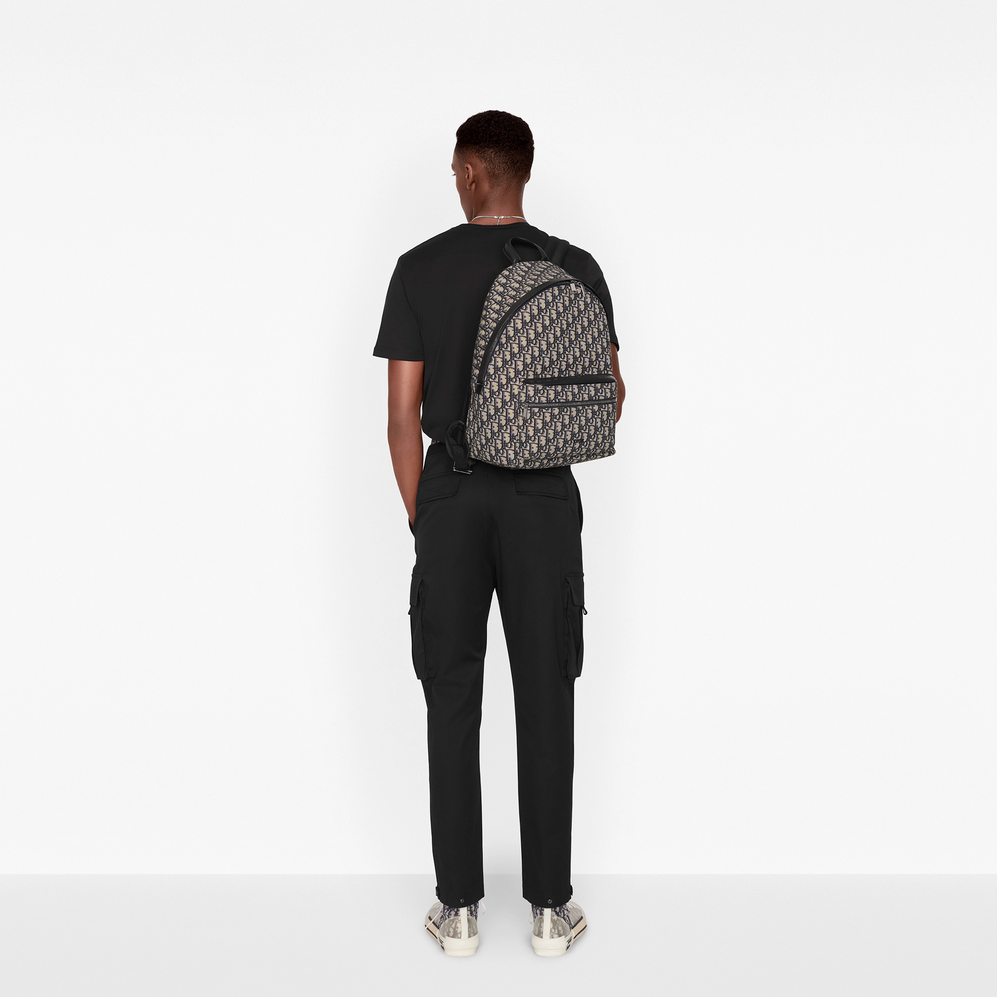 BAG （30 x 42 x 15 CM）