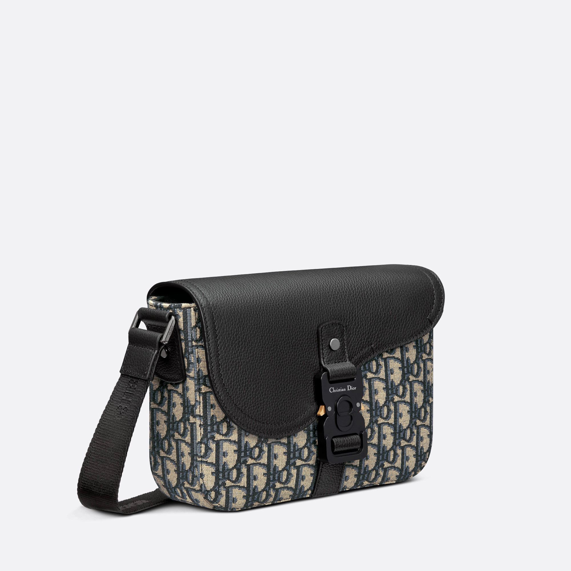 BAG （23 x 18 x 6  CM）