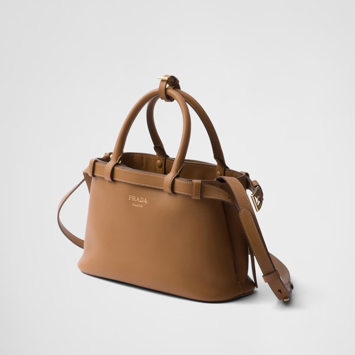 BAG(28 x 18 x 10 cm)