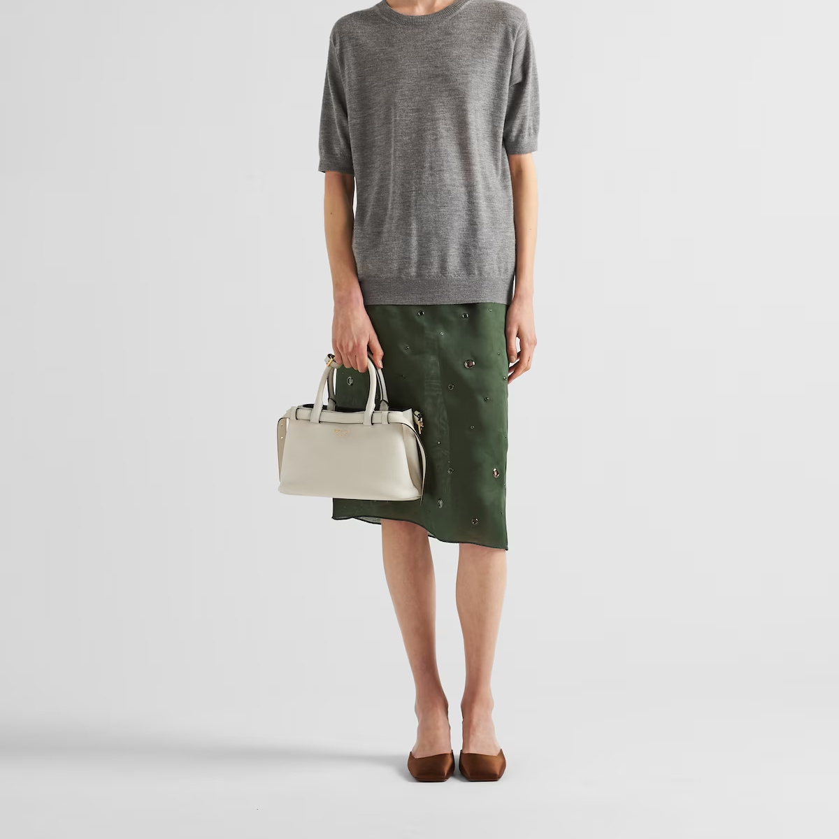 BAG(28 x 18 x 10 cm)