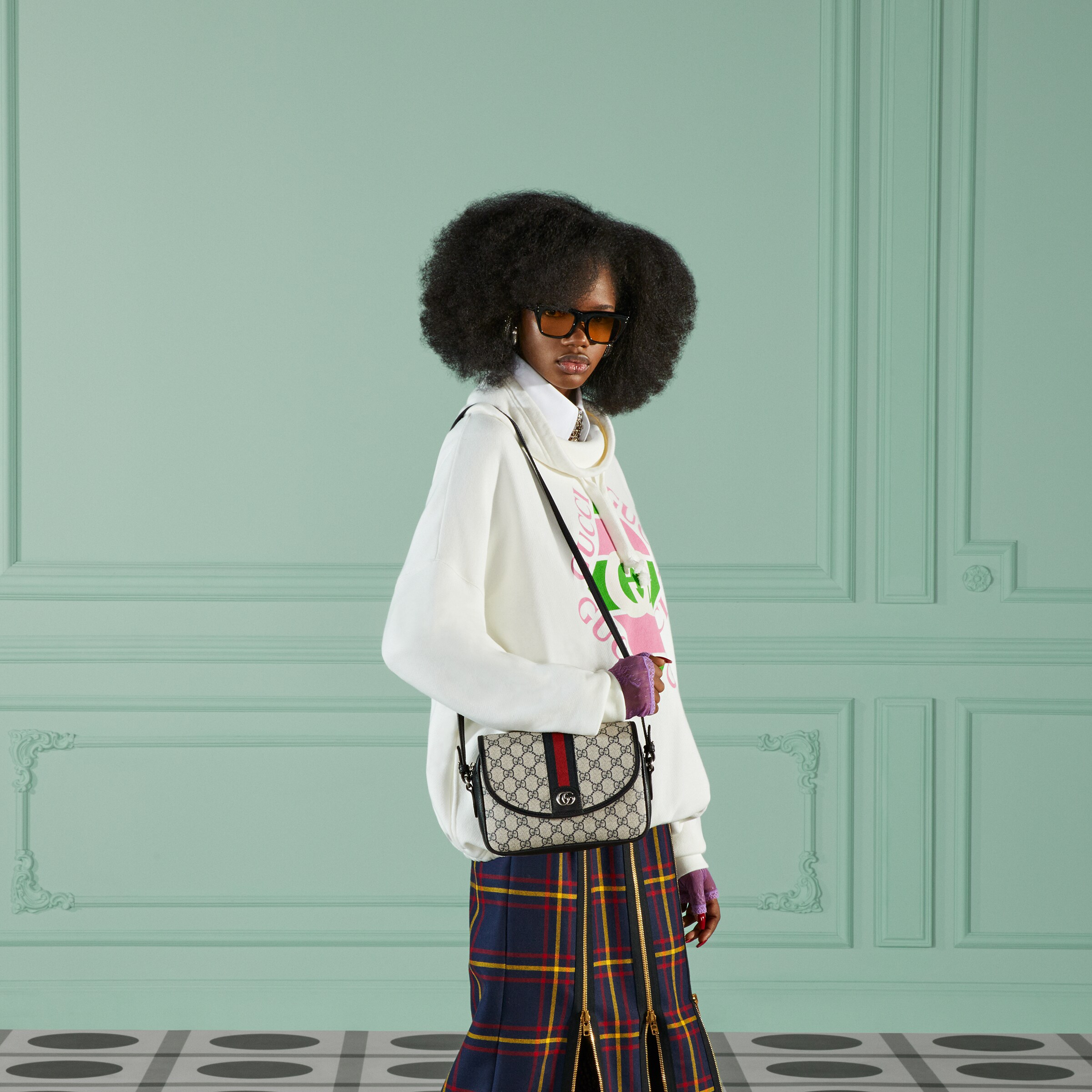 BAG（23  X 17 X 7 CM）