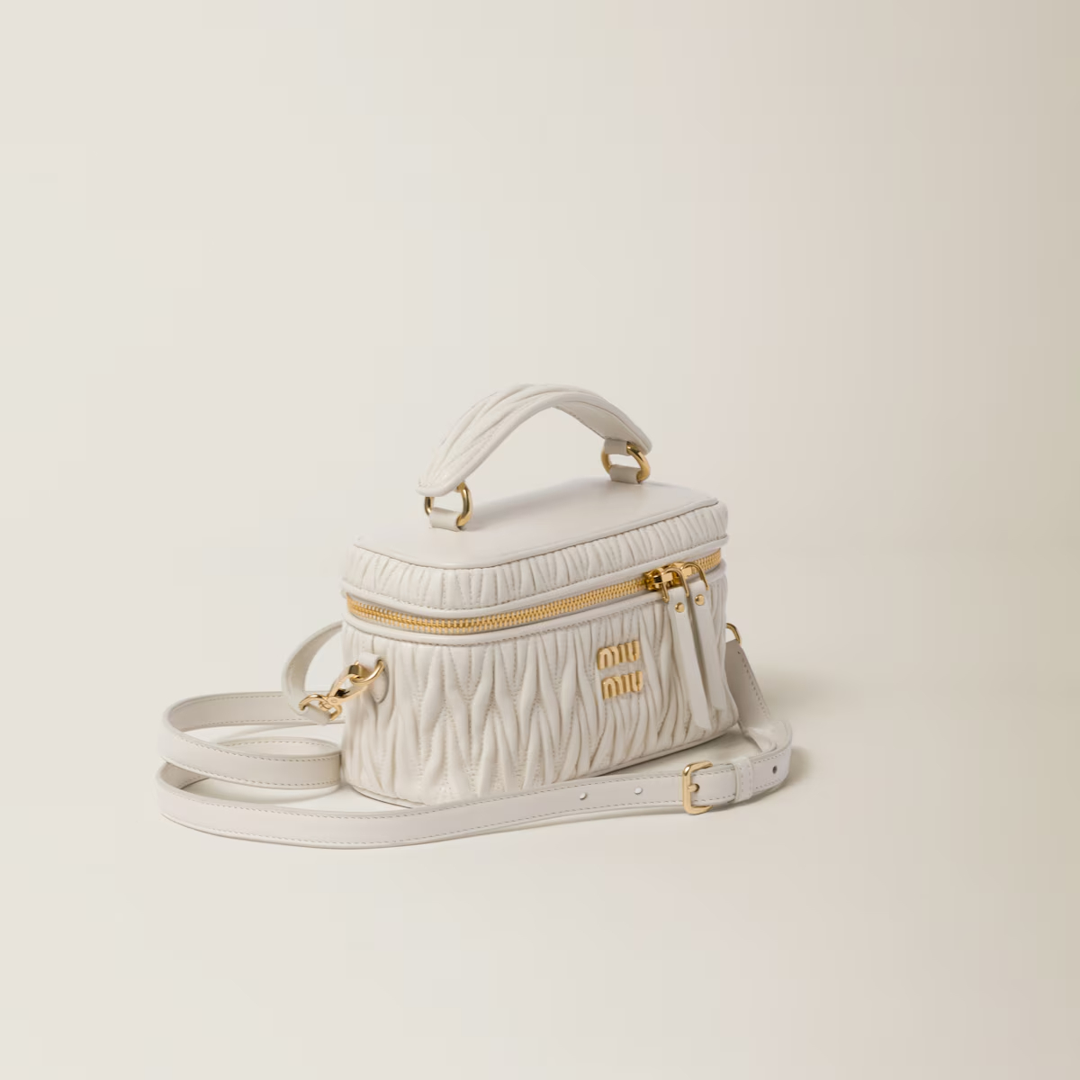 BAG（19 X 11.5 X 8 CM）