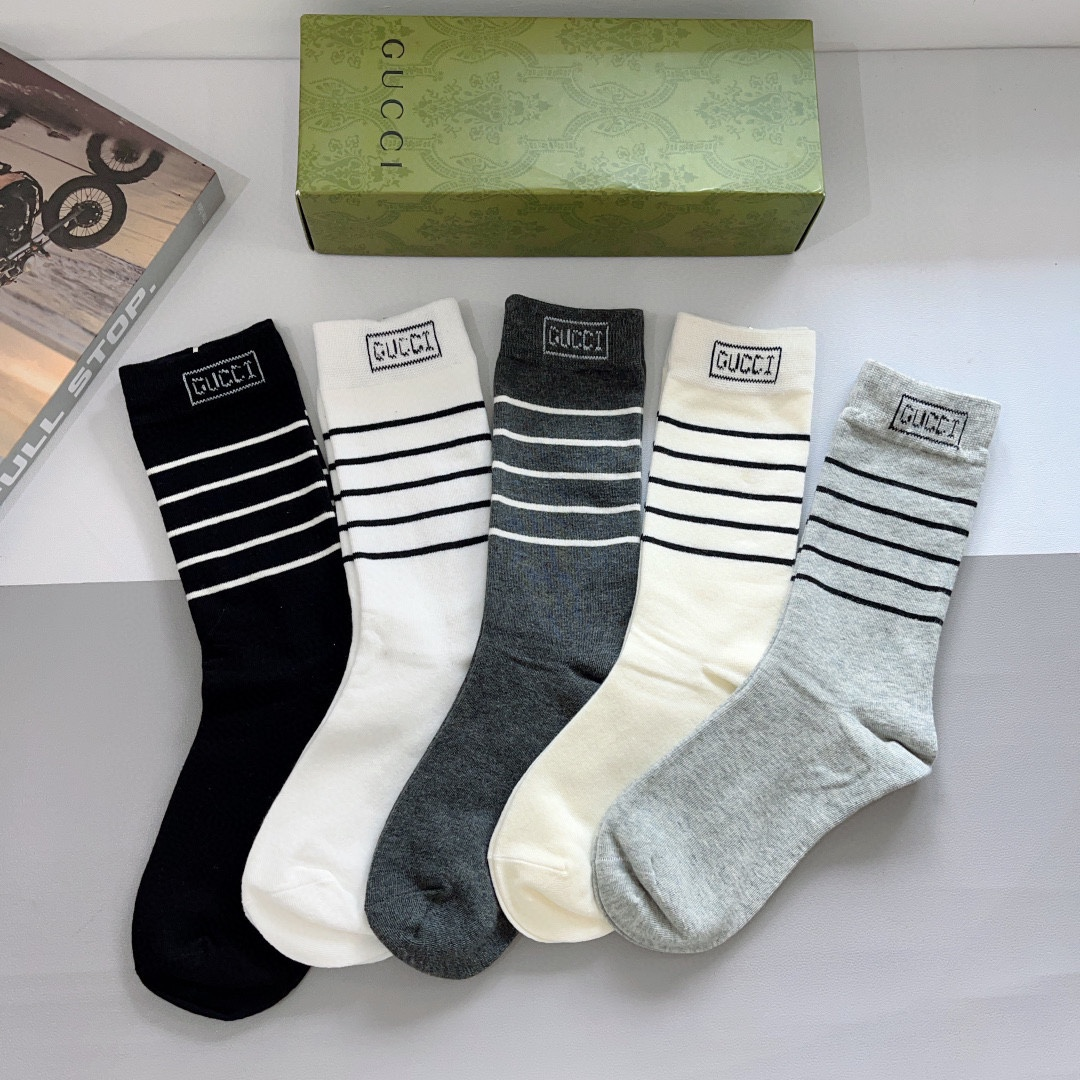 Socks (5 pairs)