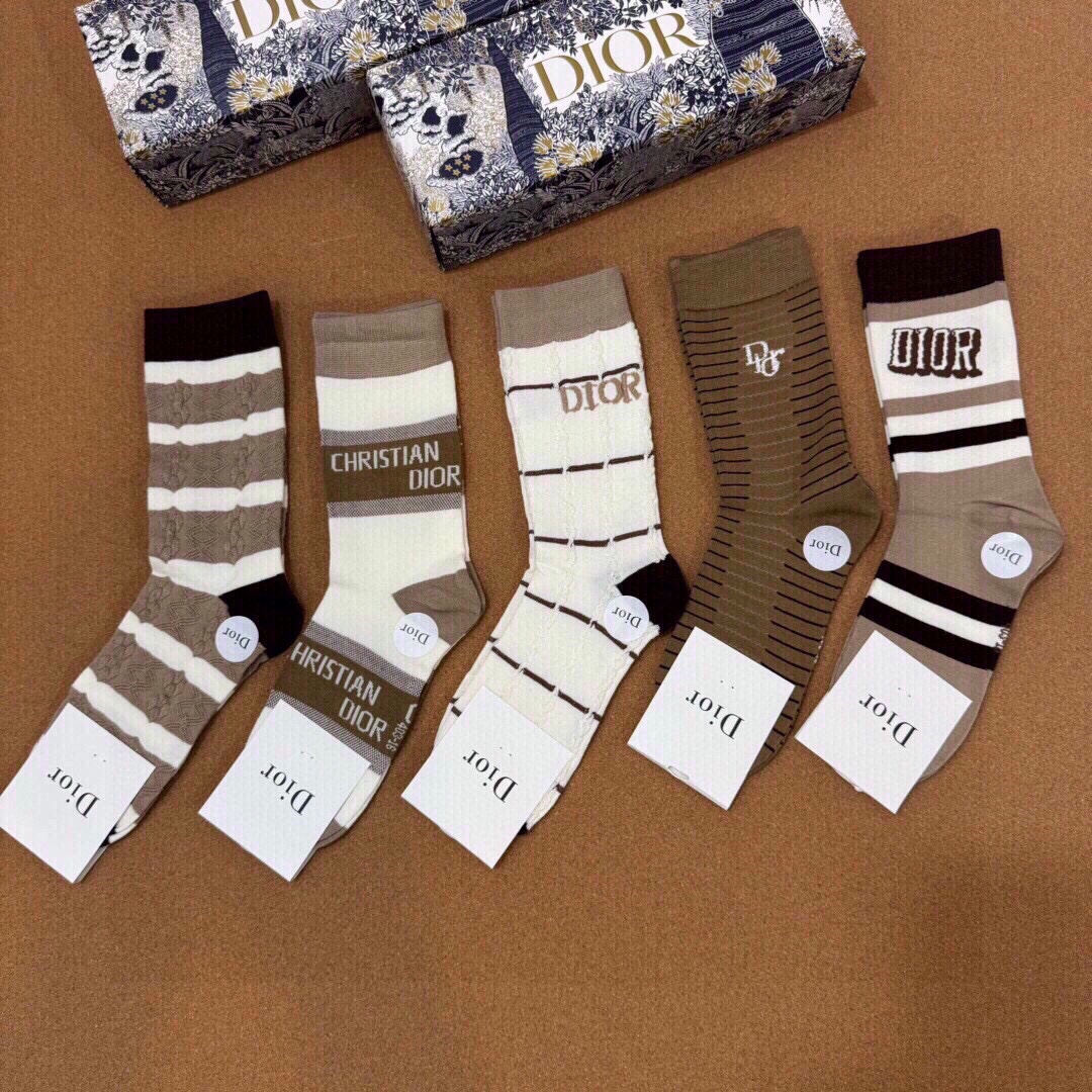 Socks (5 pairs)