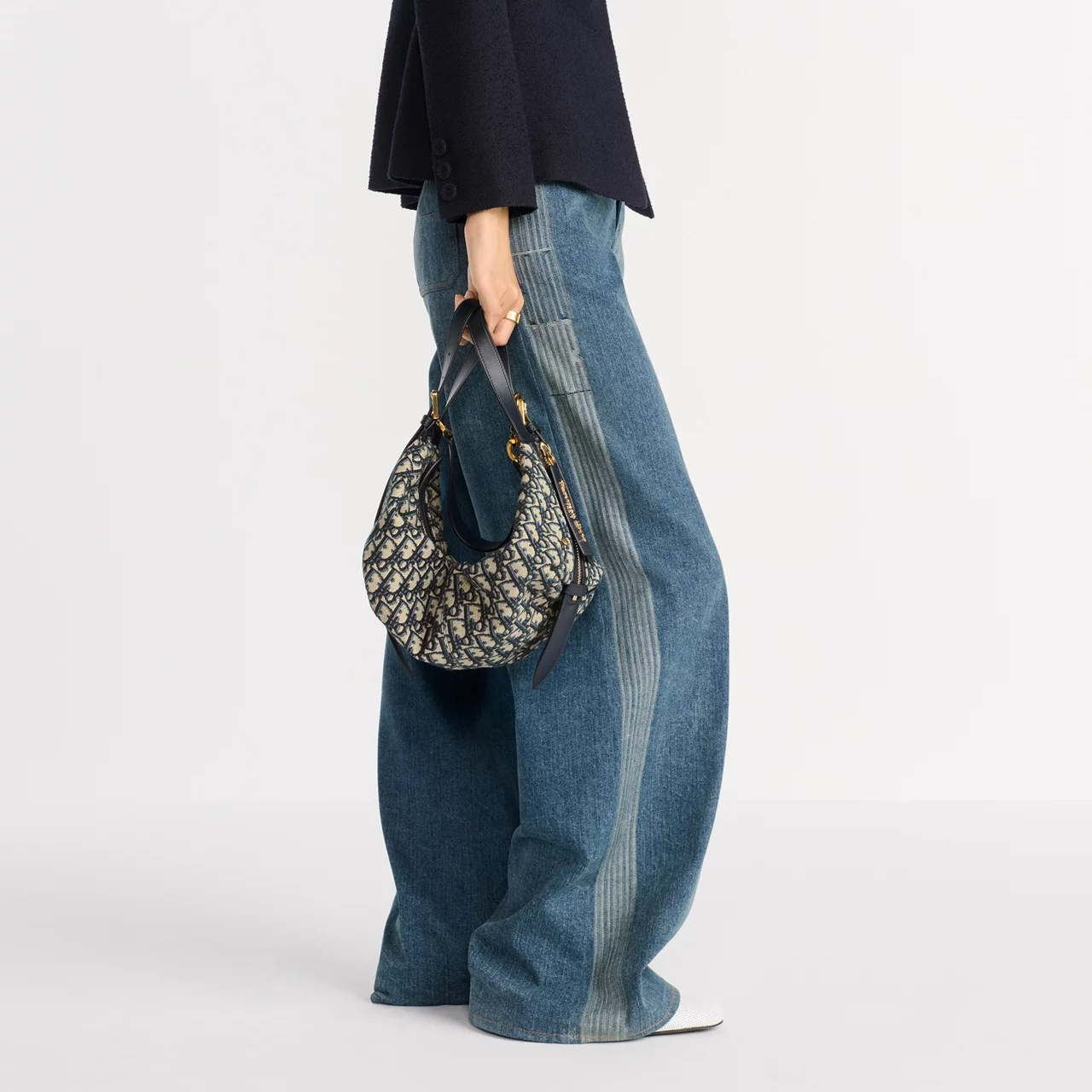 BAG（33 x 16 x 15 cm）