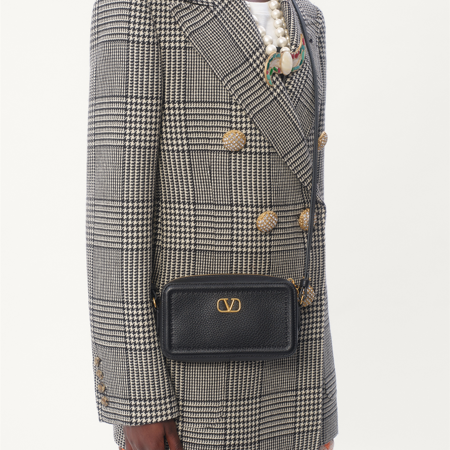 BAG(19 x 10 x 4.5 CM)