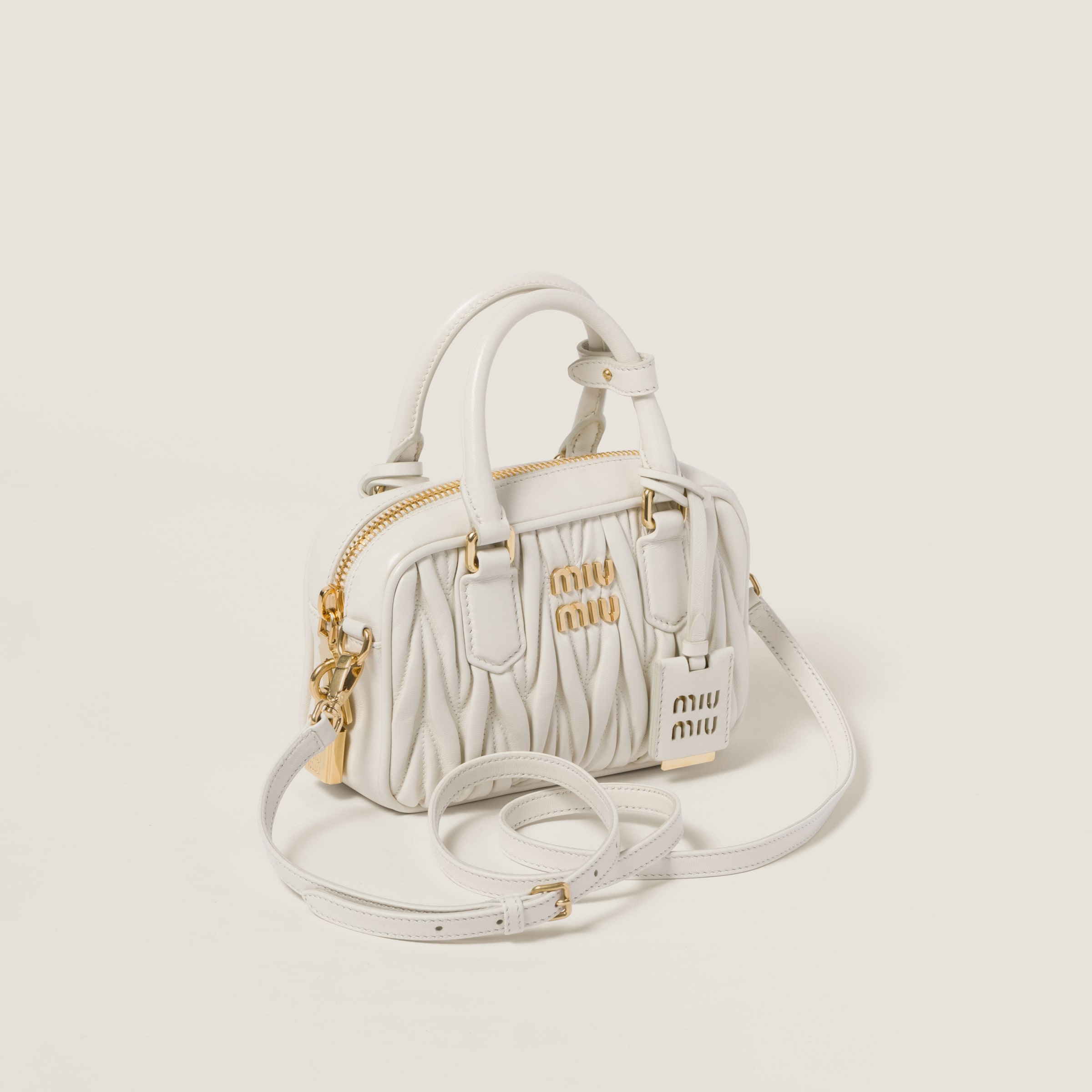 BAG（19 X 13 X 6 CM）