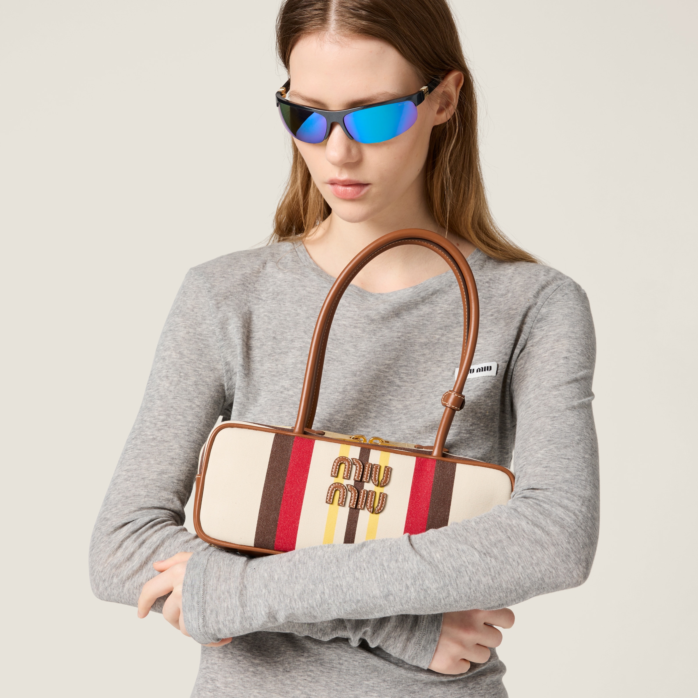 BAG（28 X 11.5 X 8 CM）