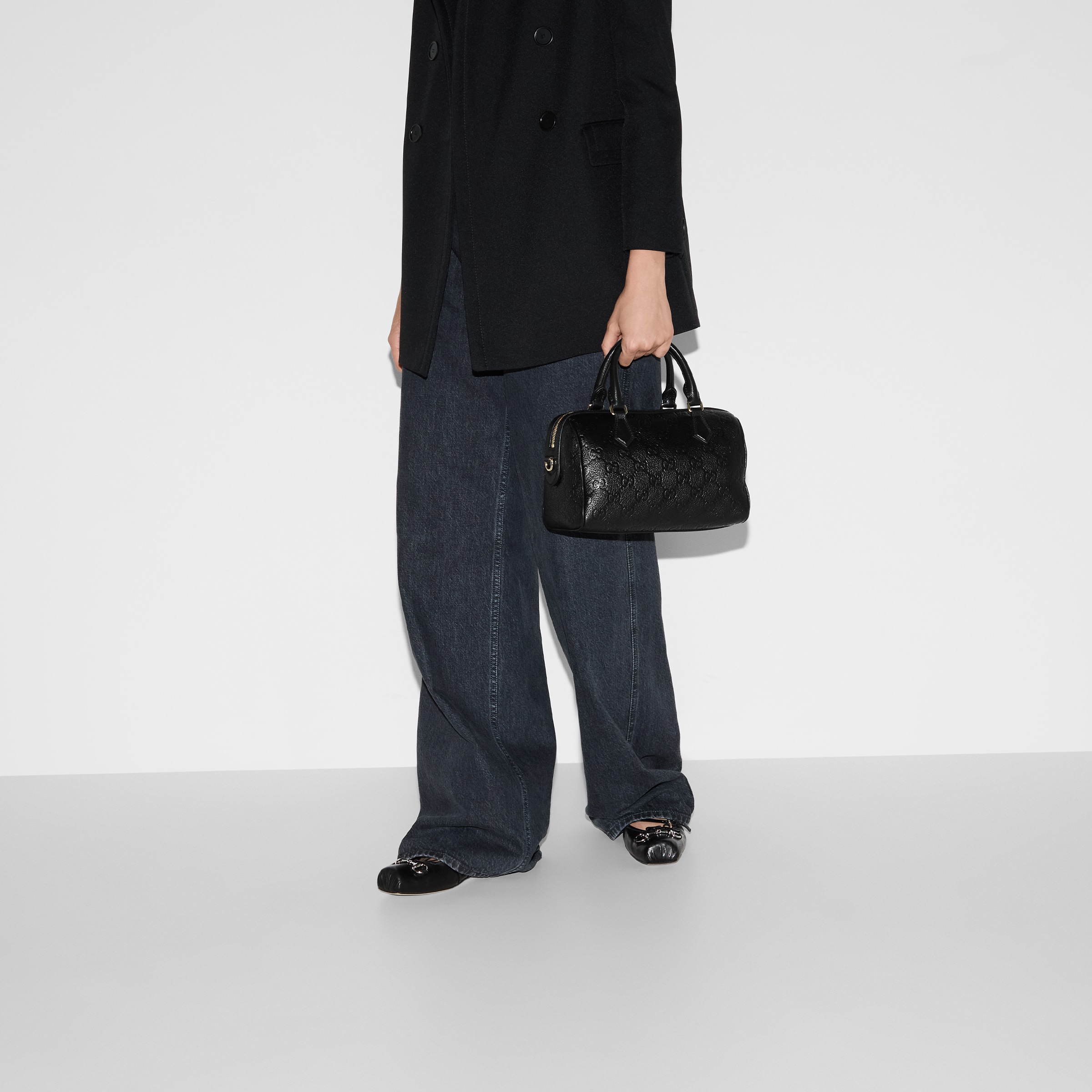 BAG（25.5 X 16 X 14 CM)