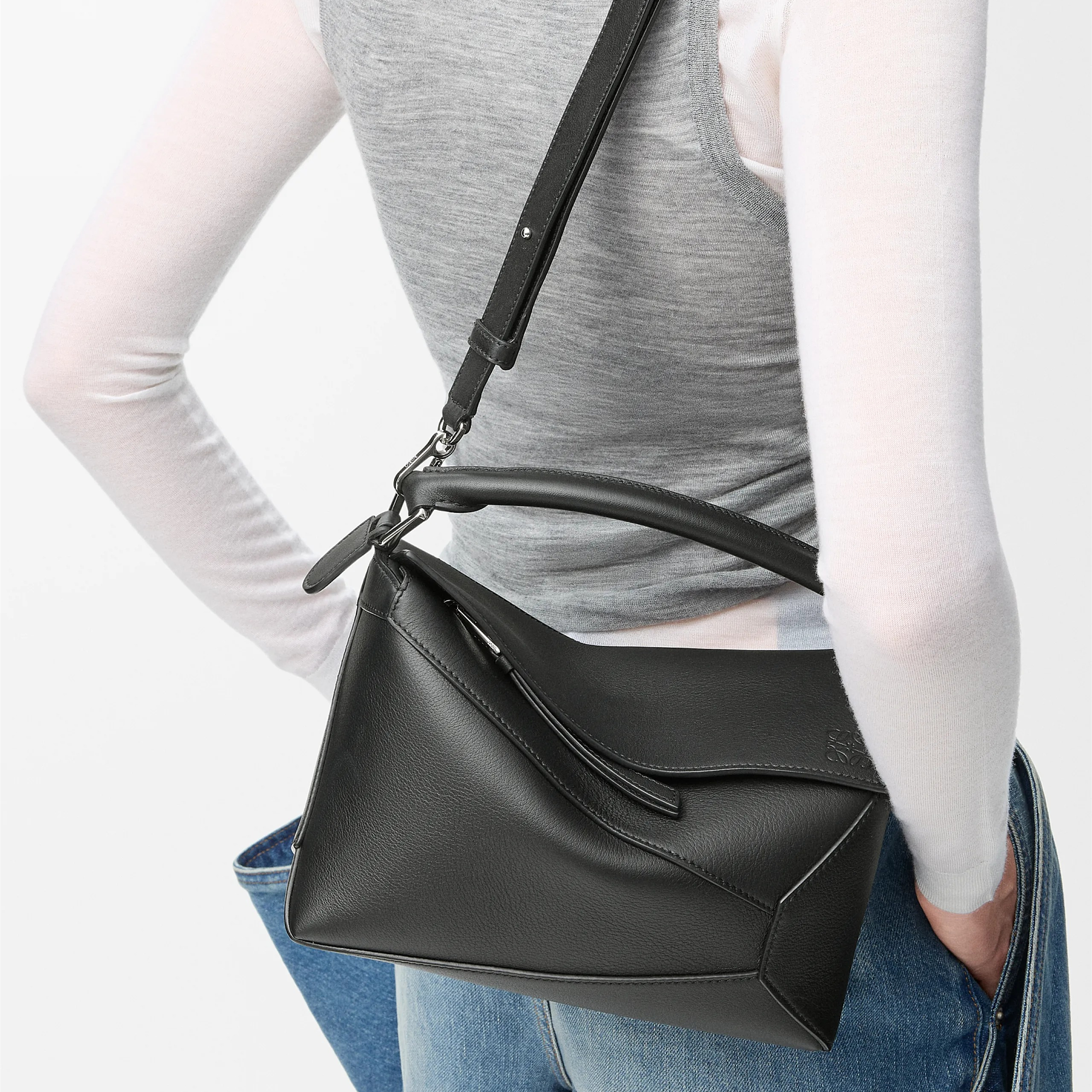 BAG（24 X 16.5 X 10.5 CM）