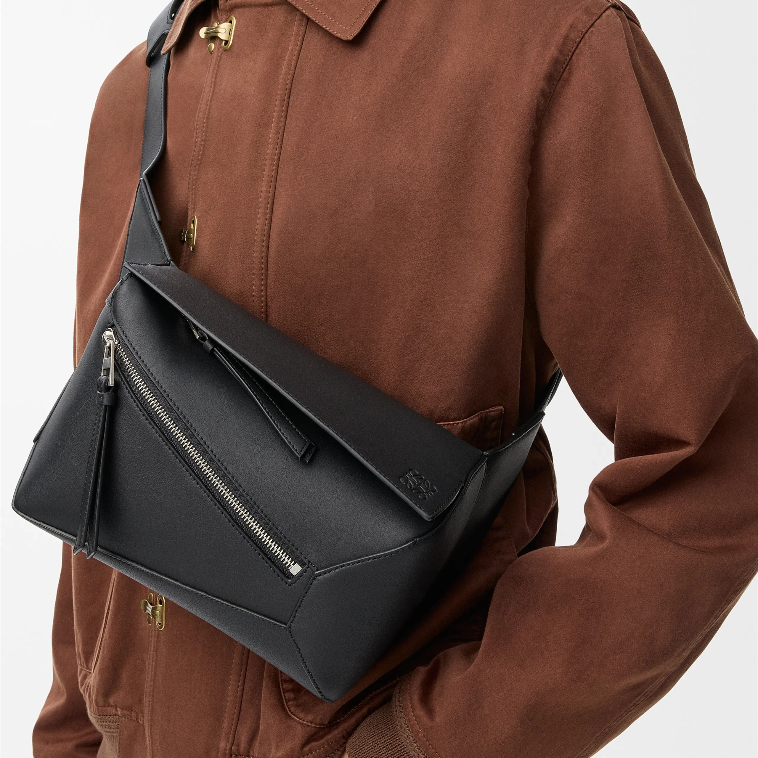 BAG（24 X 16 X 10.5 CM）