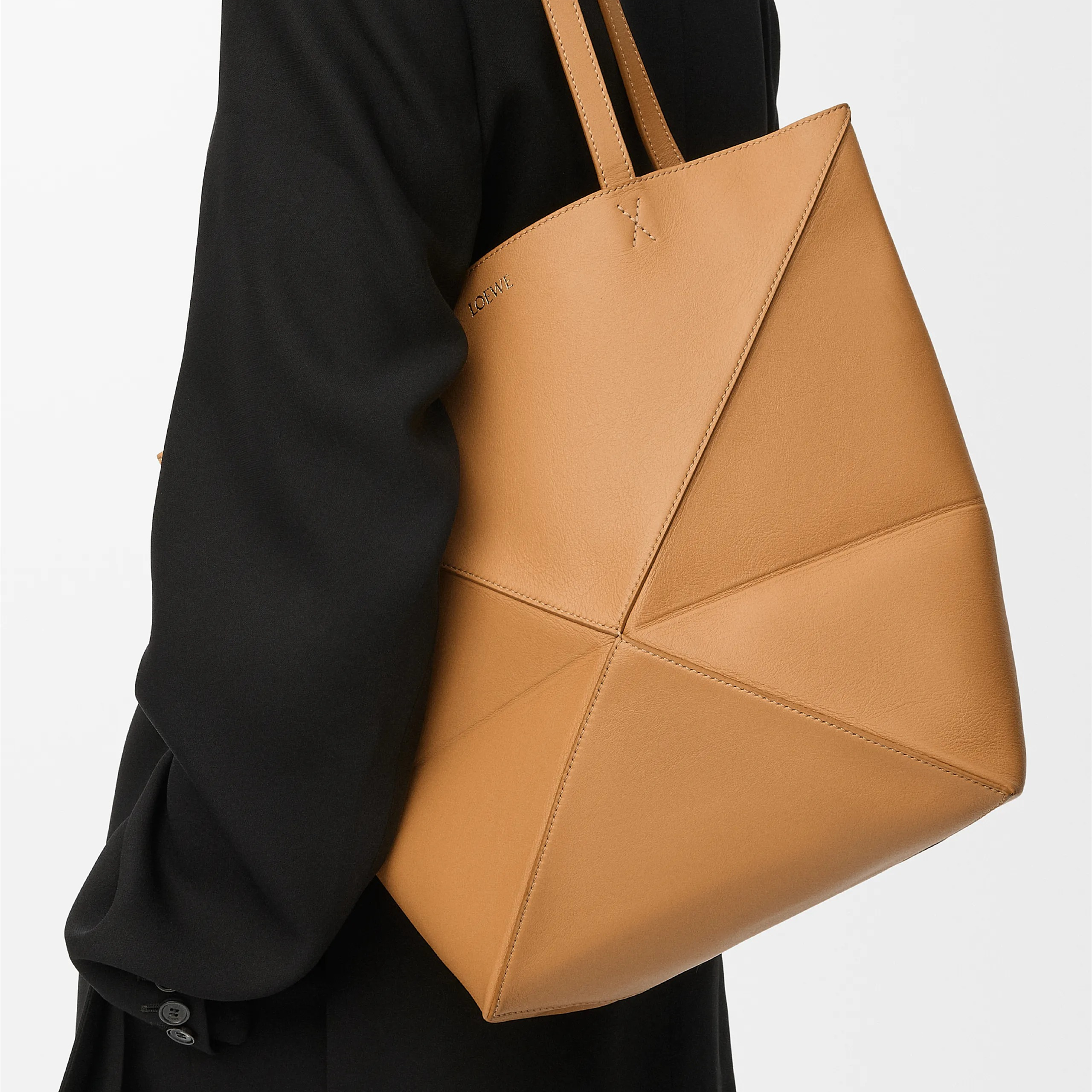 BAG（31.5 X 25.5 X 14.5 CM）