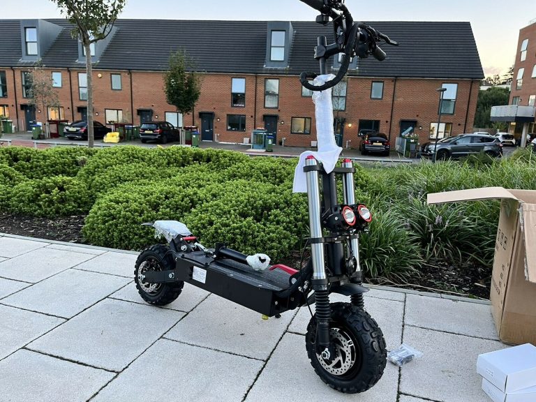 electric scooter adult 5600w Fast
