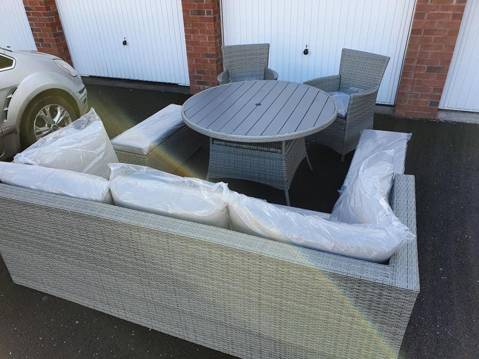 9 seater luxury set of garden furniture in grey rattan