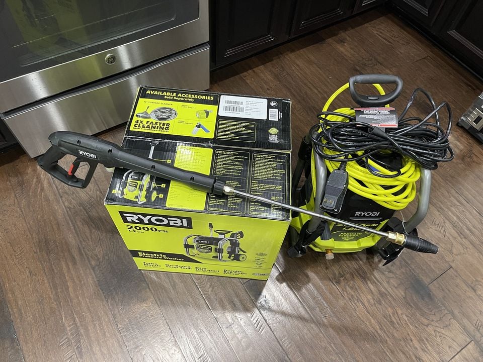 RYOBI 2000 PSI 1.2 GPM Cold Water Electric Pressure Washer RY142022VNM