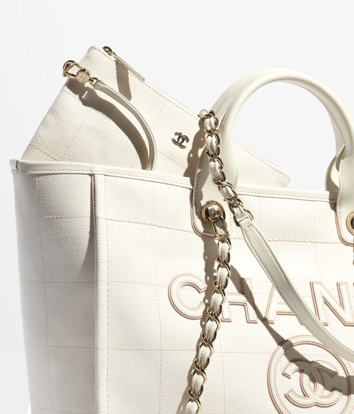 LARGE SHOPPING BAG chanel