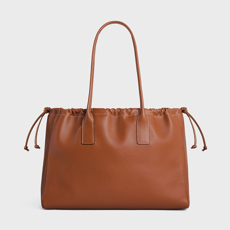 CABAS DRAWSTRING CUIR TRIOMPHE IN SMOOTH CALFSKIN