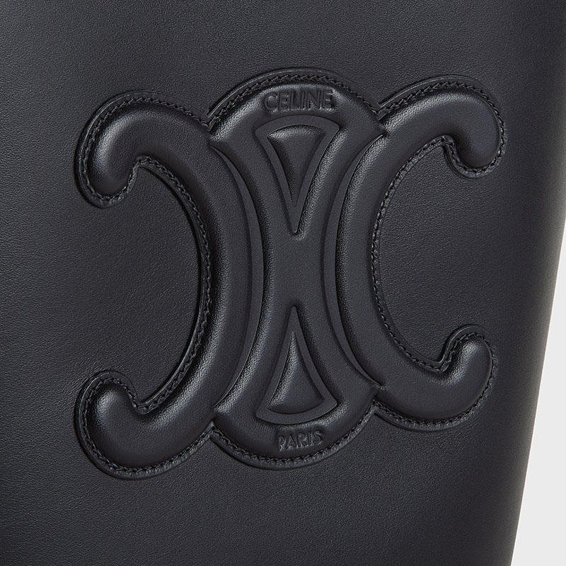 SMALL BUCKET CUIR TRIOMPHE IN SMOOTH CALFSKIN