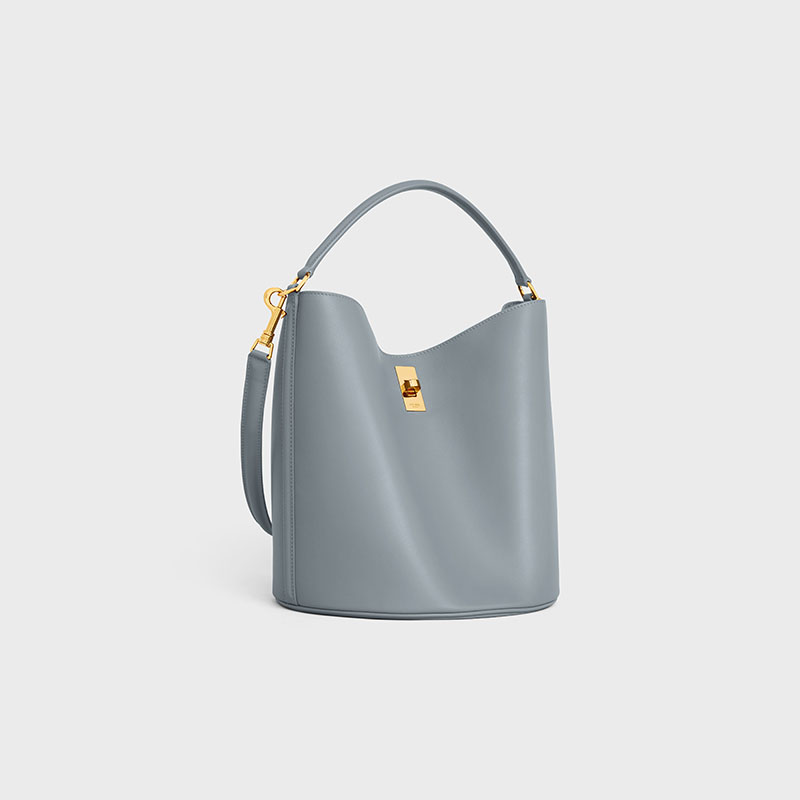 BUCKET 16 BAG IN SMOOTH CALFSKIN