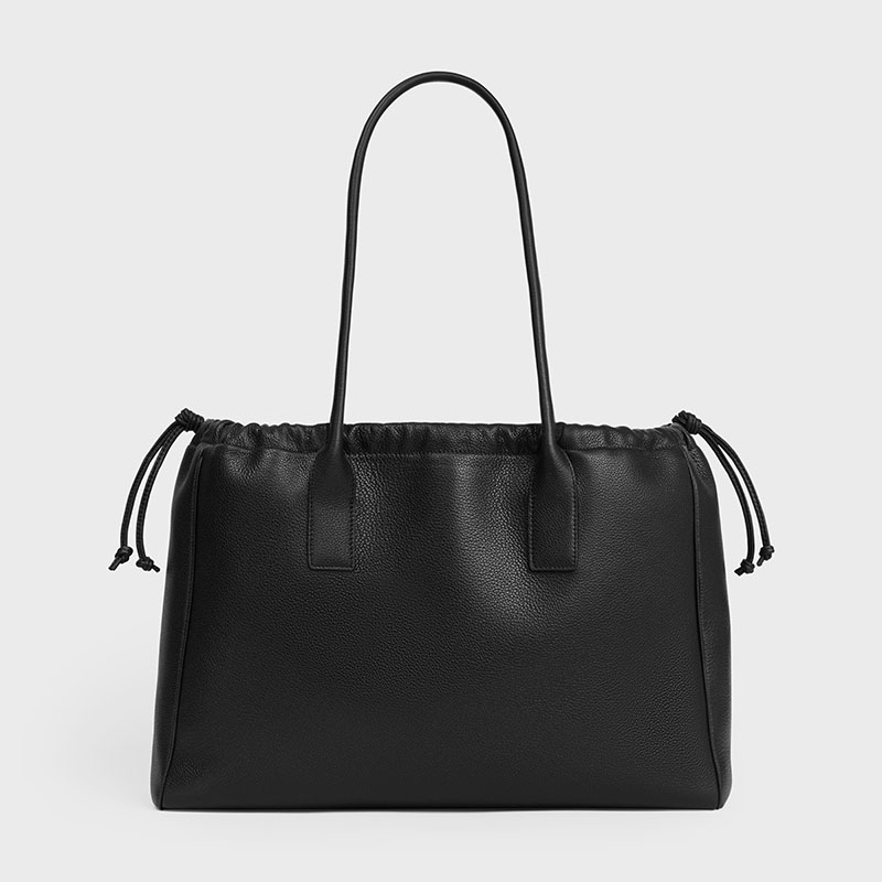 CABAS DRAWSTRING CUIR TRIOMPHE IN GRAINED CALFSKIN