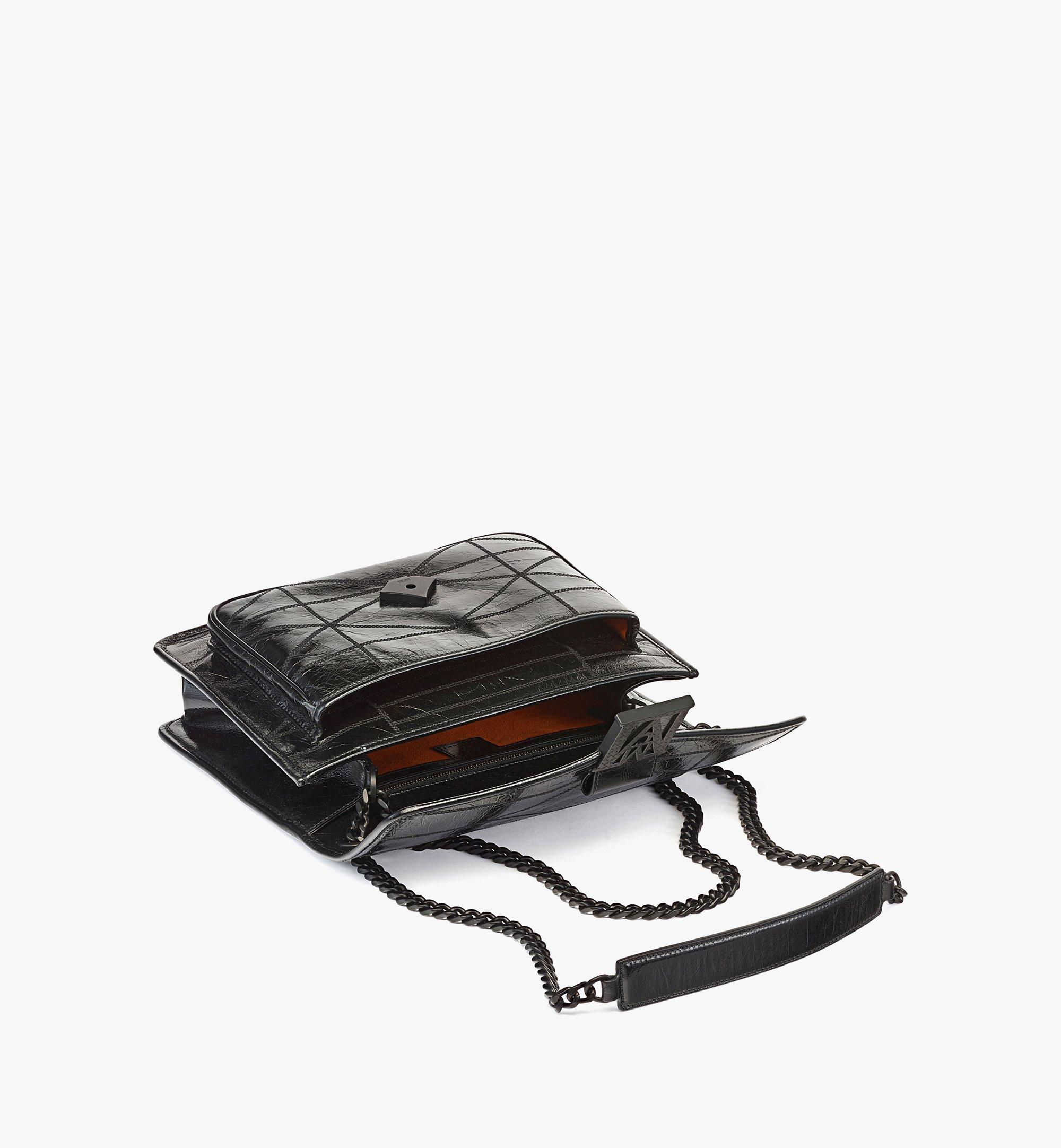 TRAVIA QUILTED SHOULDER BAG IN CRUSHED LEATHER