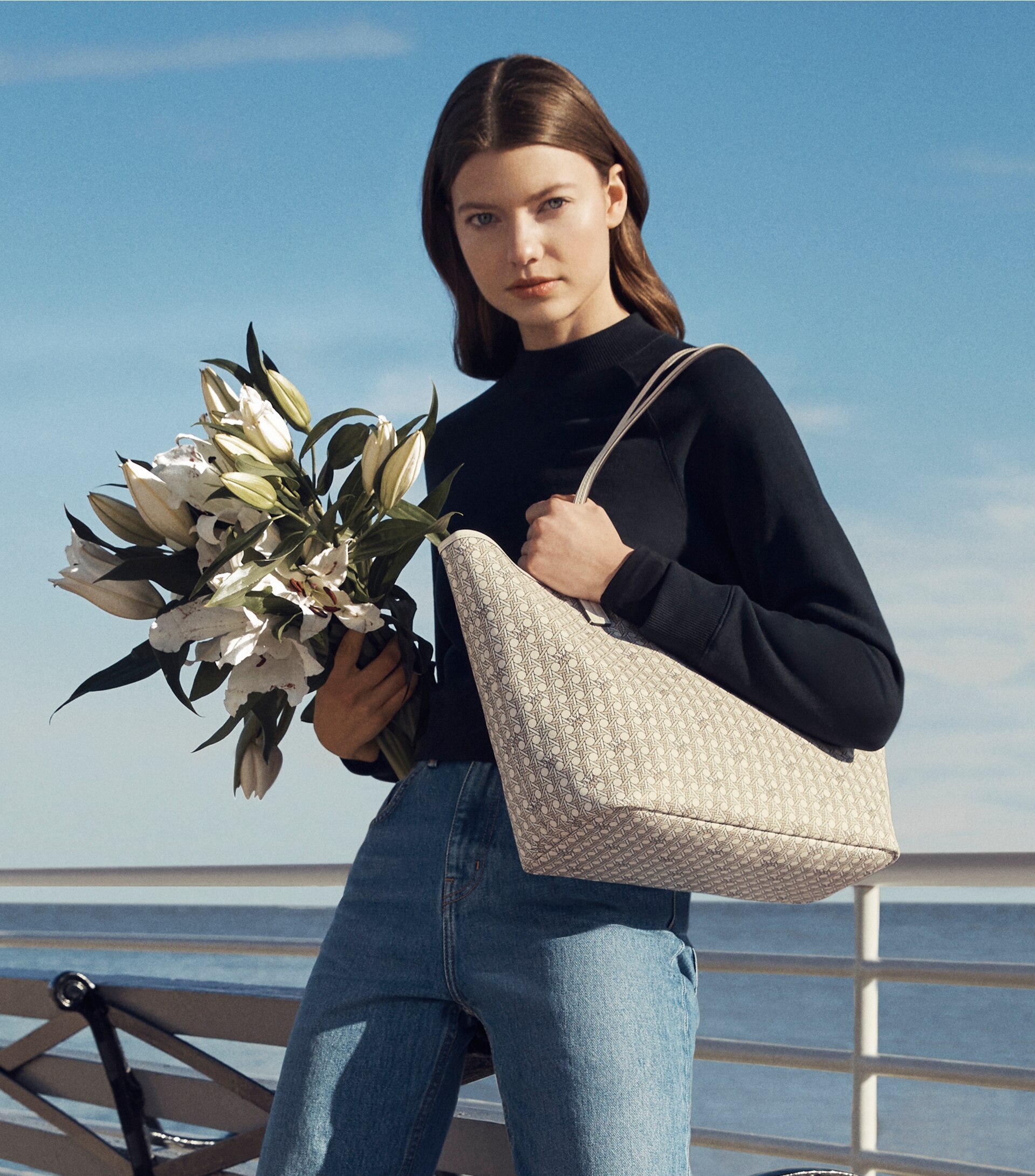 EVER-READY OPEN TOTE