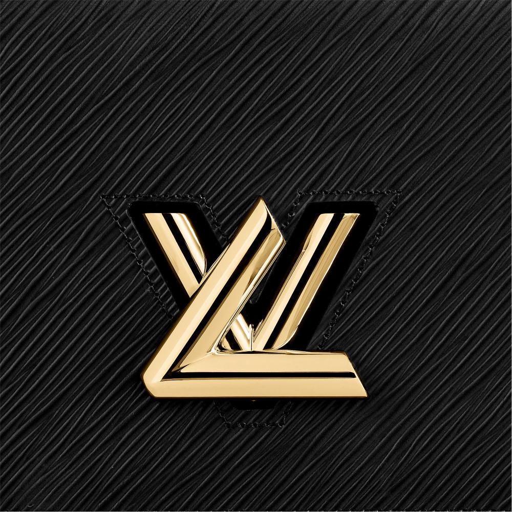 Twist Belt Chain Pouch