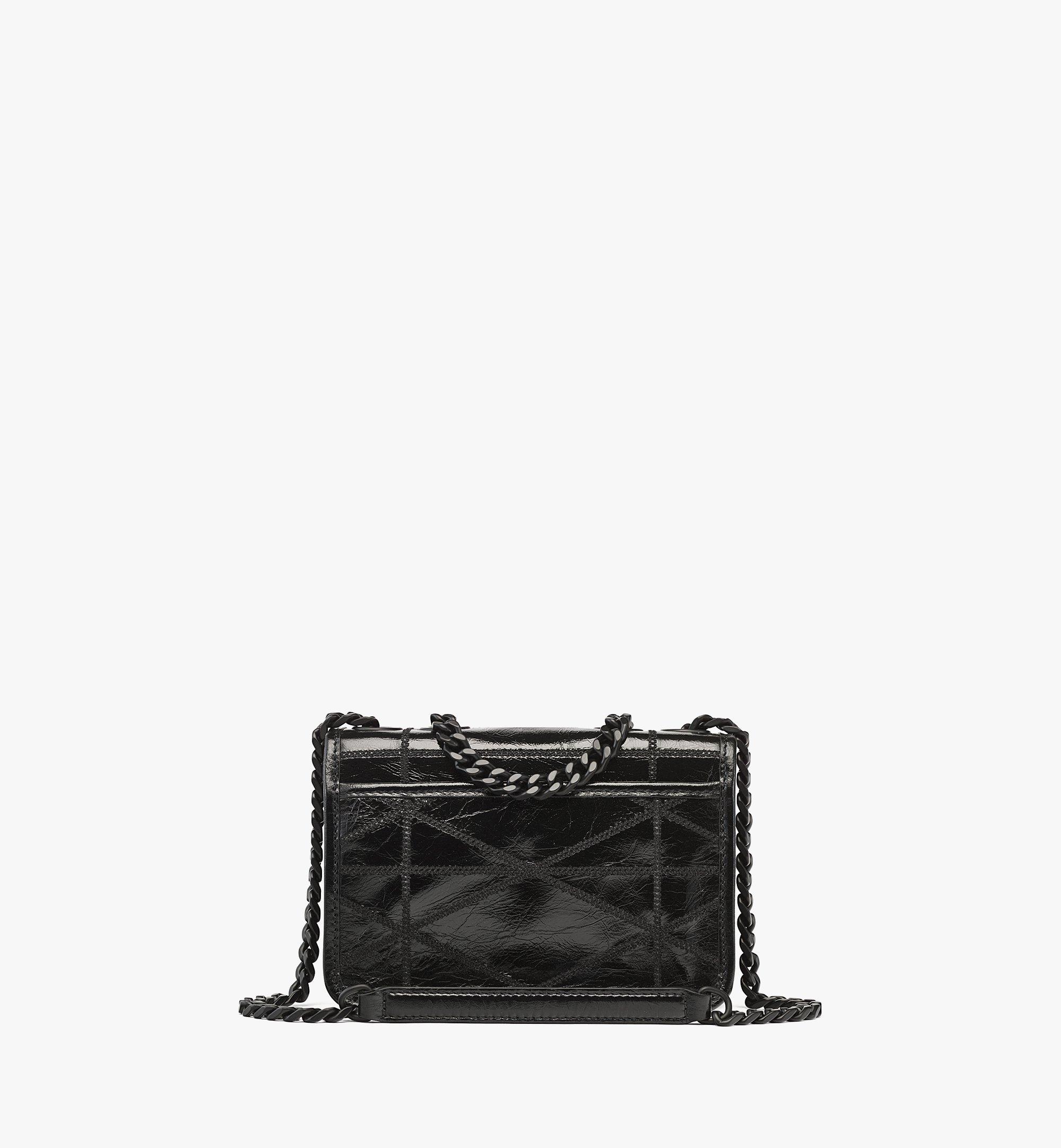 TRAVIA QUILTED SHOULDER BAG IN CRUSHED LEATHER