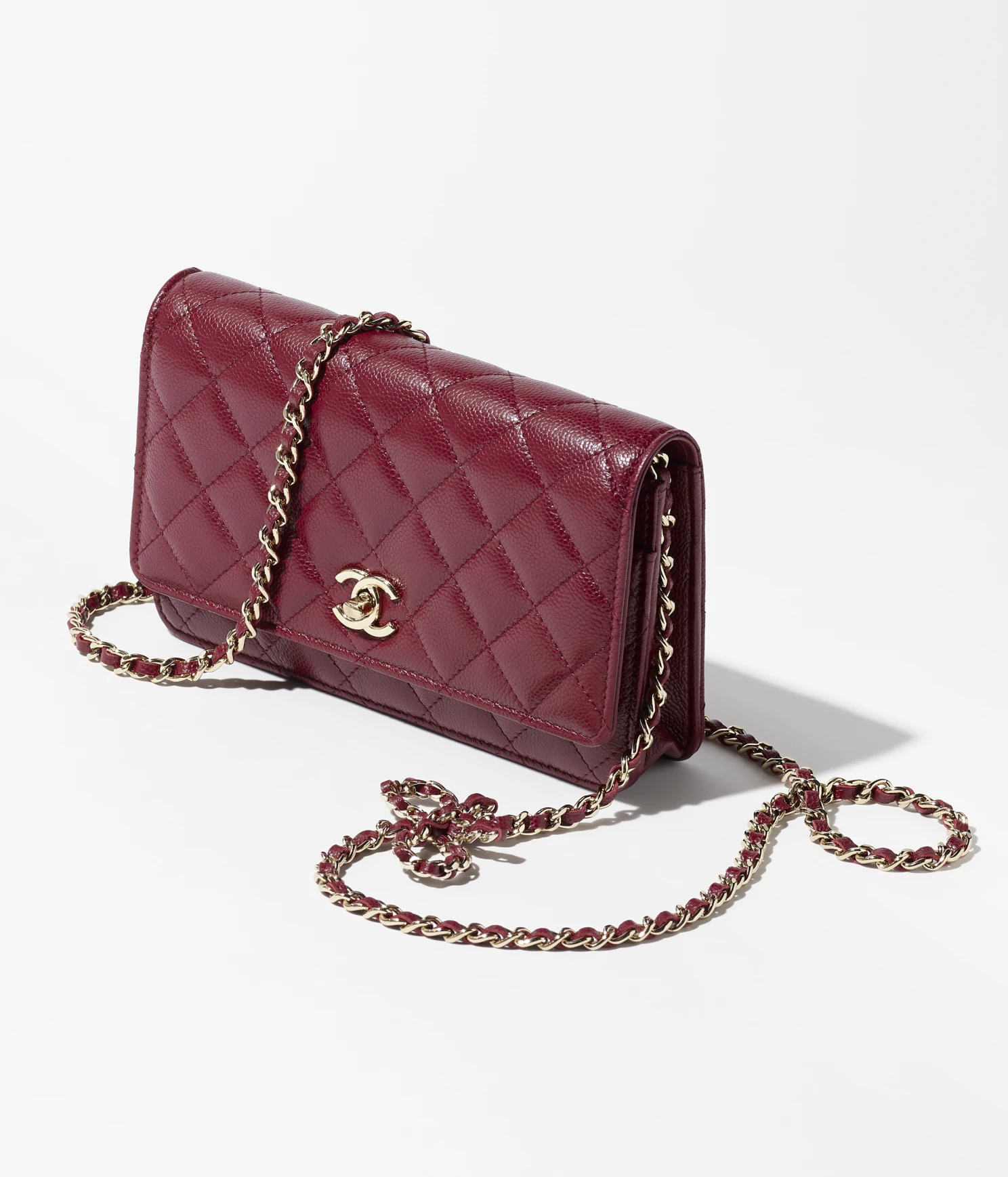WALLET ON CHAIN Grained Calfskin & Gold-Tone Metal Burgundy