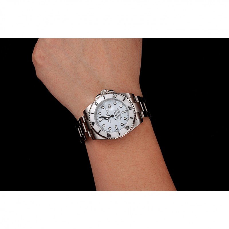 ROLEX Submariner 1453863