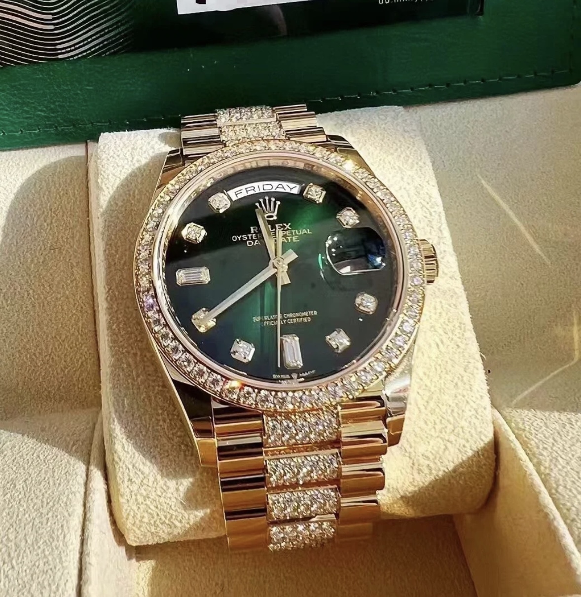ROLEX Day-Date 36 Green Ombre Diamond Dial Yellow Gold President Automatic Watch 128348rbr