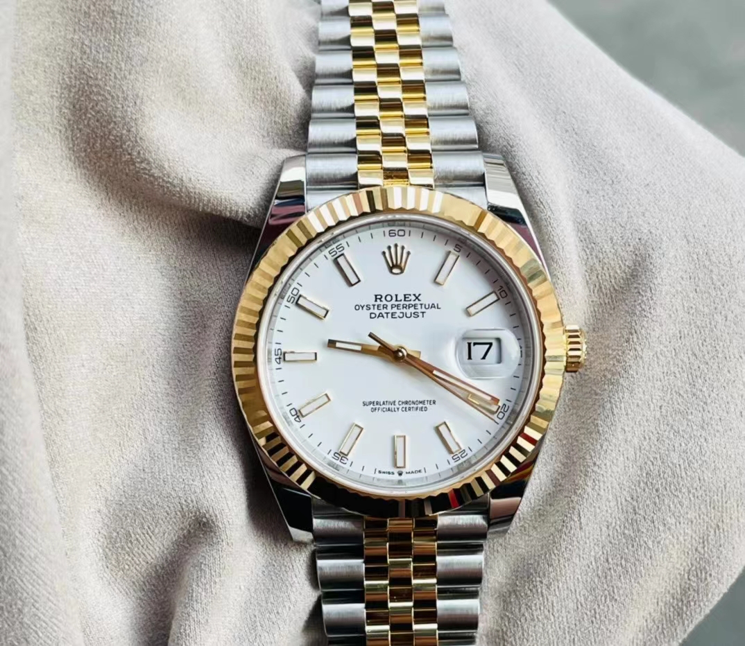 ROLEX Datejust 41mm YellowGold and Steel 126333