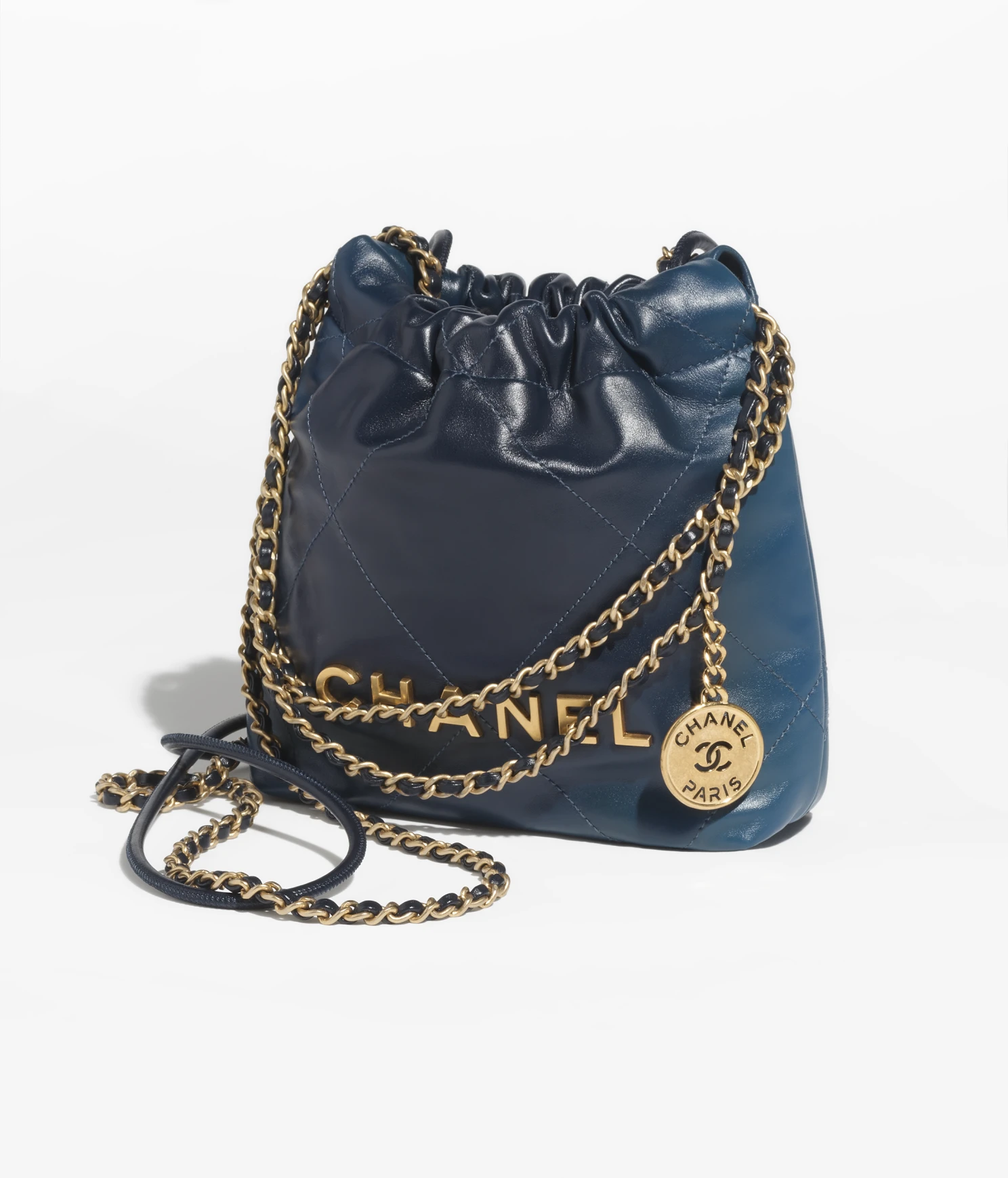 CHANEL 22 MINI HANDBAG Shaded Calfskin & Gold-Tone Metal Blue & Dark Blue