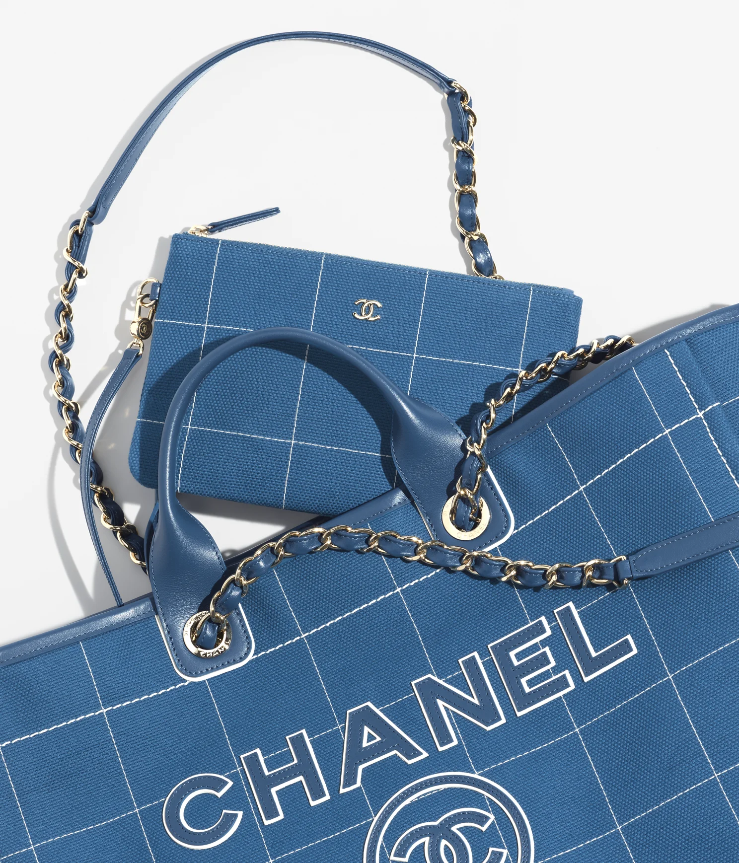MAXI SHOPPING BAG chanel