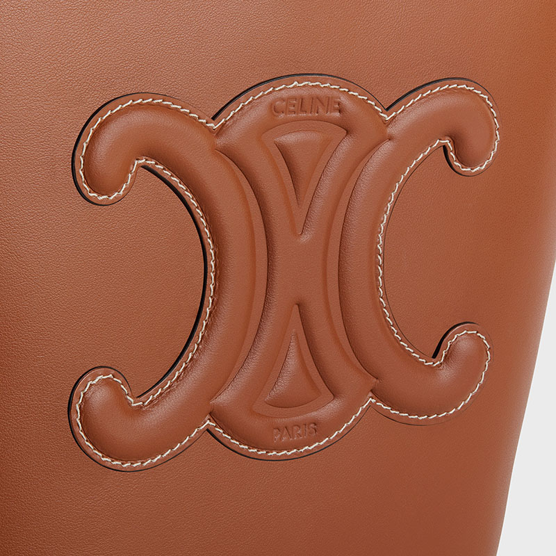 SMALL BUCKET CUIR TRIOMPHE IN SMOOTH CALFSKIN