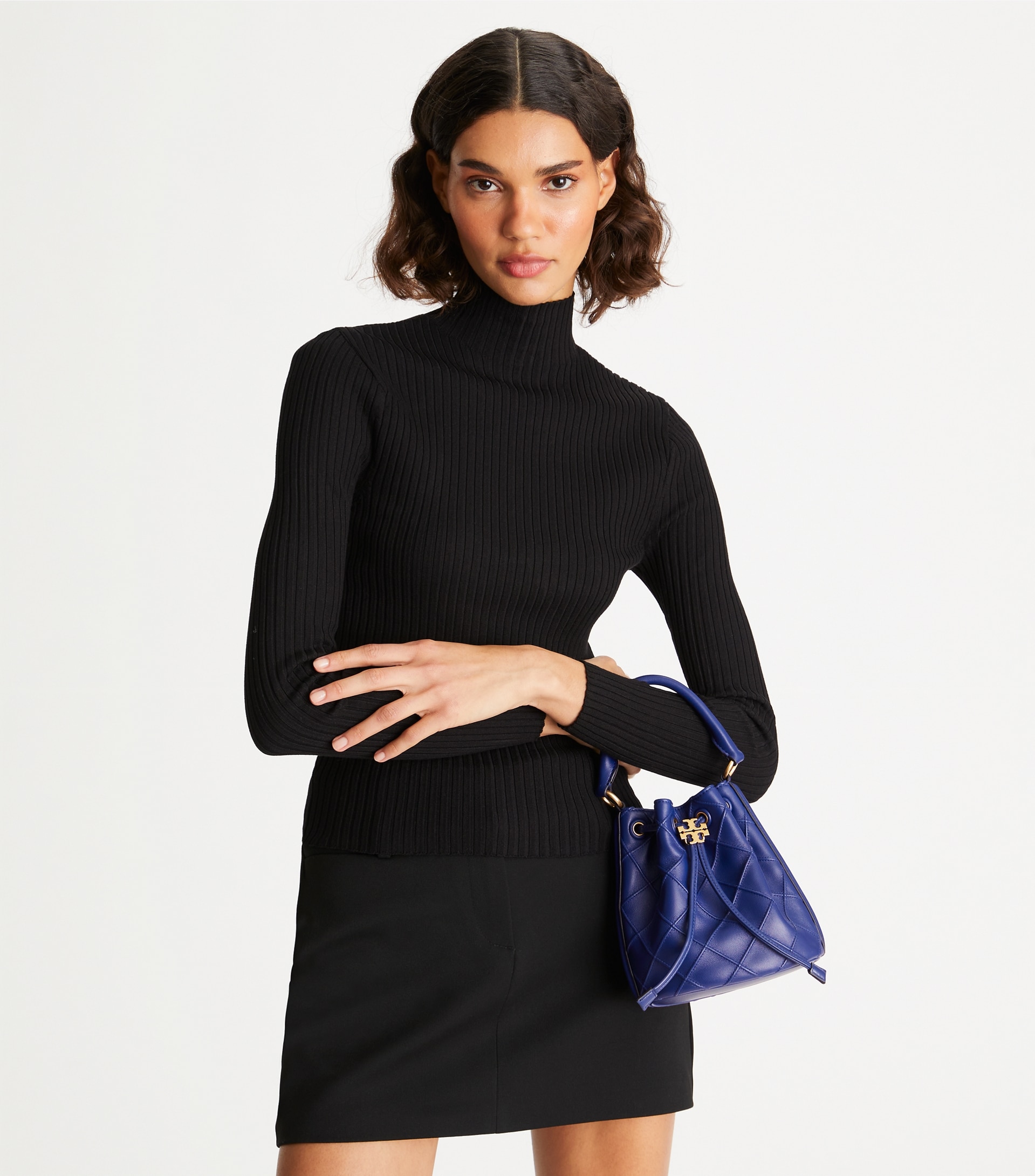 SMALL FLEMING SOFT BUCKET BAG