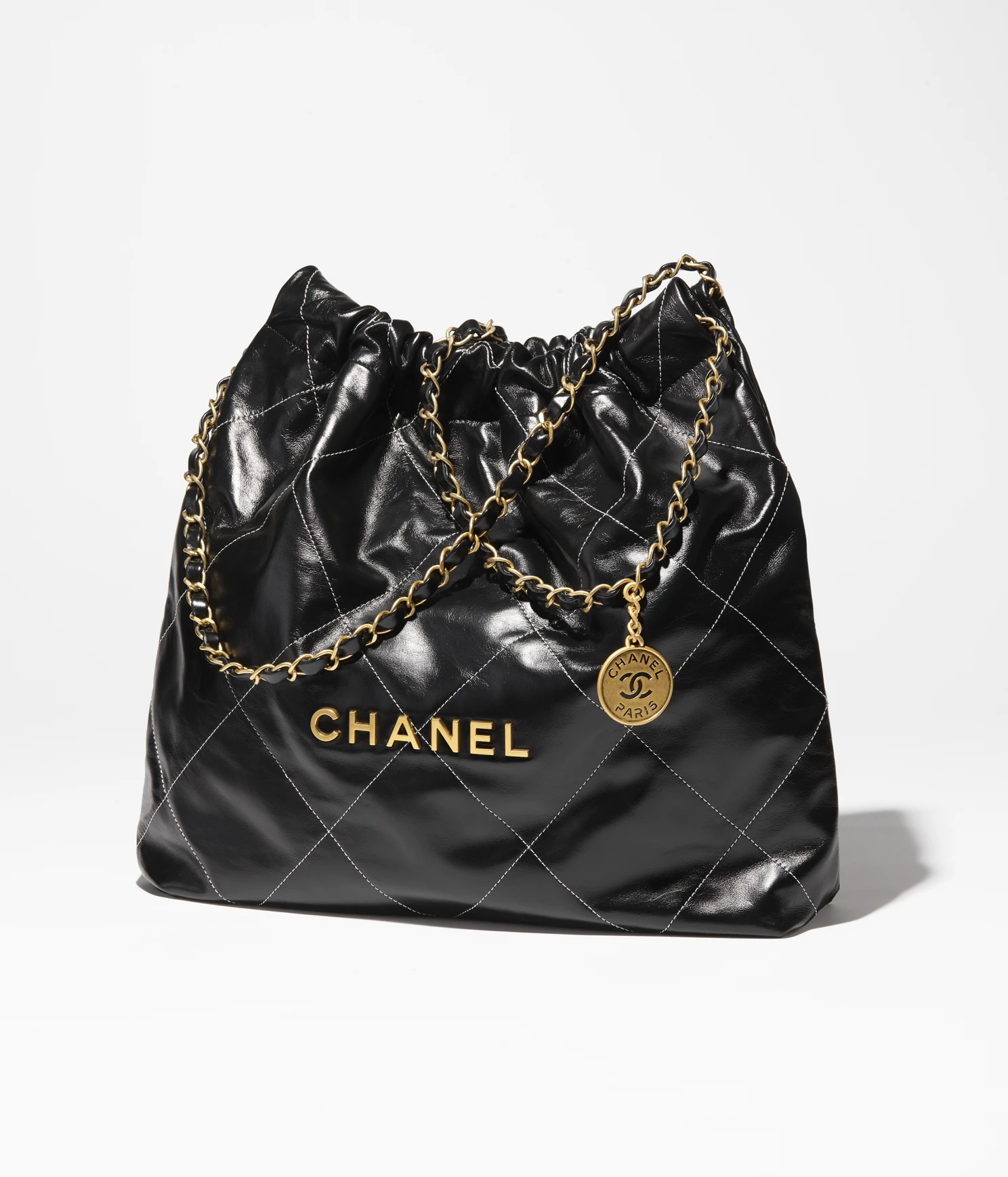 CHANEL 22 HANDBAG -  Black Leather