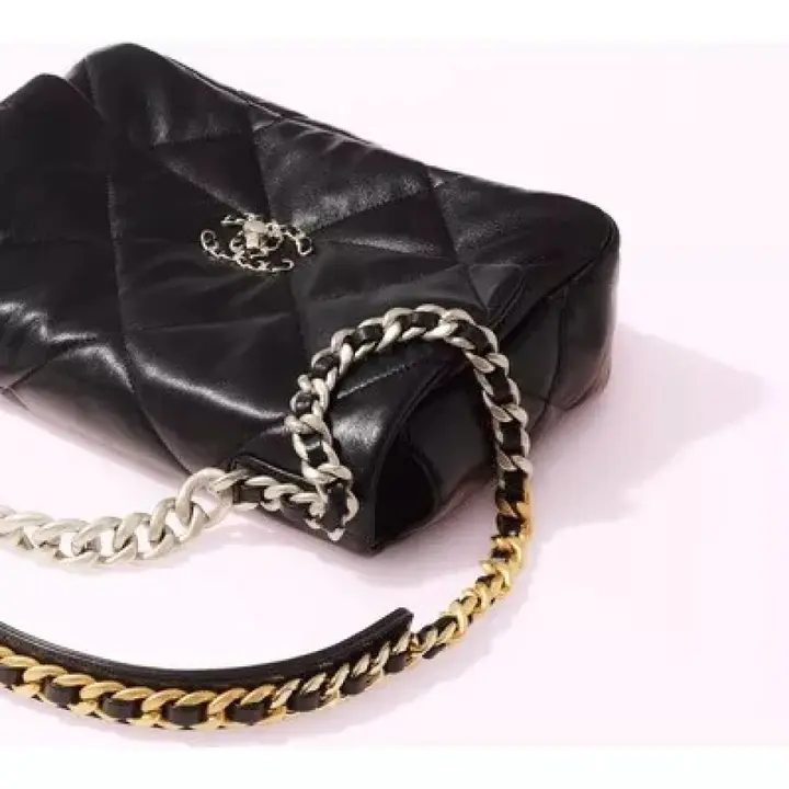 CHANEL 19 LARGE HANDBAG